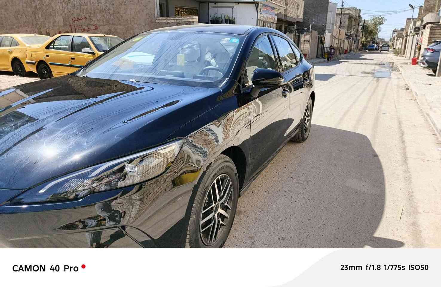 سلام عليكم بي وأي دي للبيع سيل 5 فول مواصفات كفاله عامه داخل أبيض ماشيه 8الاف ويل كروم علا وضع شركه غراضها كلها موجوده كرت وبصمه رقم بغداد بأسمي لون أسود صدفي السياره جديده بمعنى الكلمه العنوان بغداد أي استفتار علا رقم الهاتف /***********
