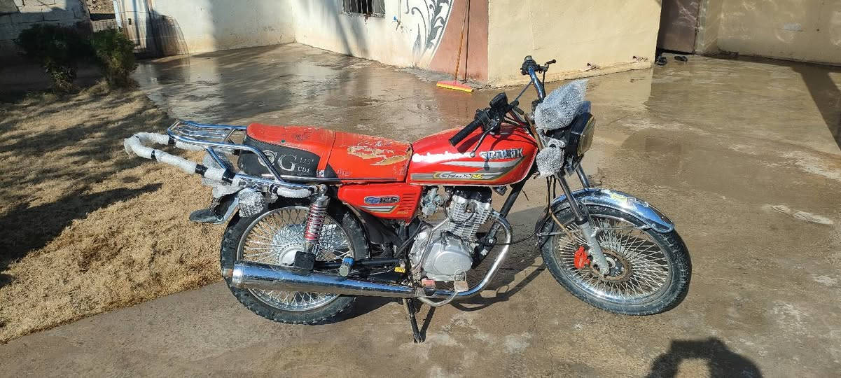 موطور البيع سونك موديل 2023
محرك شرط ما مفتوح
كهربايات شقاله 
دبلات شقاله 
موطور جديد 😒
السعر 500 وبي مجال 
المكان ناحيت الزاب 🌷 
الستفسار ***********
