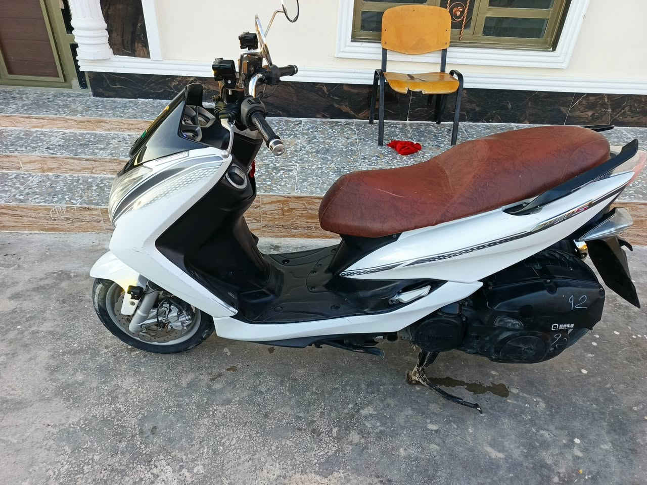 ماجسته اس للبيع
مثل ما موضحه بل صور 
اي نقص ما بيه وبل 
واقع بعد احله من الصور
اي ستفسار هاذه رقمي 
***********
