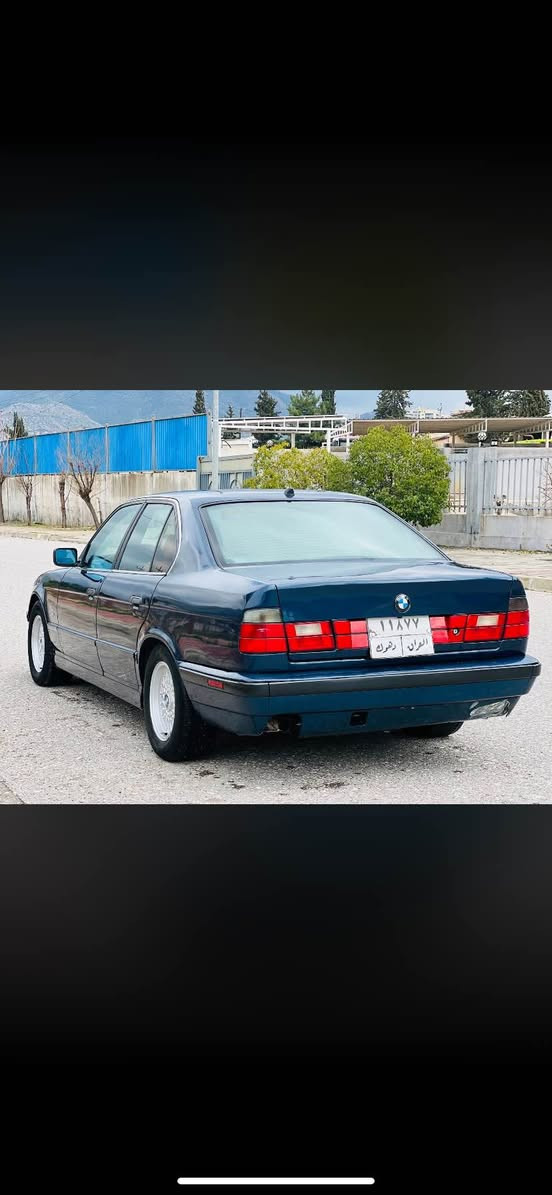 بي ام موديل1993جحم520گير عادي سياره عام به غ بو جاني  سياره گيرو ميكه شه رت تبريت 880 هزرا خورامه يل سه ر ديش سعري هينه خاري سعر55  مه جال تلفون *********** دهوك, العراق
