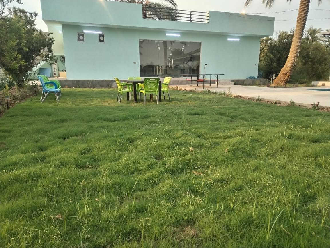 مزرعه قصر الفيروز  منتجع كامل اجواء من البهجه والهدوء والخصوصيه 🎻🎸🌿🌴🏕️🌲🎸🎻
للعوائل+شباب
📍صلاح الدين/قضاء بلد 

      يتضمن المكان كل وسائل الراحه وأفضل خدمة 🎻
🎸 ببناء حديث بتصميم عصري 🏡 
🎸 الخصوصية والامان والنظافة💯
🎸 كهرباء على مدار الساعة 24🔋
🎸 شبكة اتصالات انترنيت📲
🎸 مسبح كبير وصغير للاطفال 🏊
🎸 صحيات داخليه  🫧
🎸 مكان مخصص للشواء 🍖🍗
🎸 كراج سيارات كبير 🚙🏎️
🎸 العاب ترفيهيه 🏓
🎸 تحتوي على صاله كبيره مجهزه ومؤثثه وغرفه نوم ومطبخ مجهزة بالكامل 
🎸حديقة كبيره  💐🌻🌹 
نستقبل الحجوزات من عوائلنا الكريمة  على مدار الاسبوع  بنظام حجز شفت واحد و (24) ساعة مبيت
الشفتات الصباحي من 10صباحا لل6 مساء 
والمسائي من 8لل8الصبح

للحجز الاتصال وتساب ***********
***********
ا
