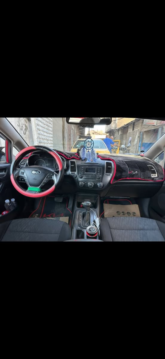 سلام عليكم فورتي 2014 كفالة من الصبغ فقط دعامية امامية او مكانين بارد او صورت السونار موجودة بلنشر السيارة كاملة على اخر حباية مناقصهة اي شي السيارة بسمي هزة او سنوية او رقم جدايد 🛑السعر 105ورقة او بيهة مجال بصيط عنوانهة بغداد بغداد الجديدة شارع المسبح
***********
