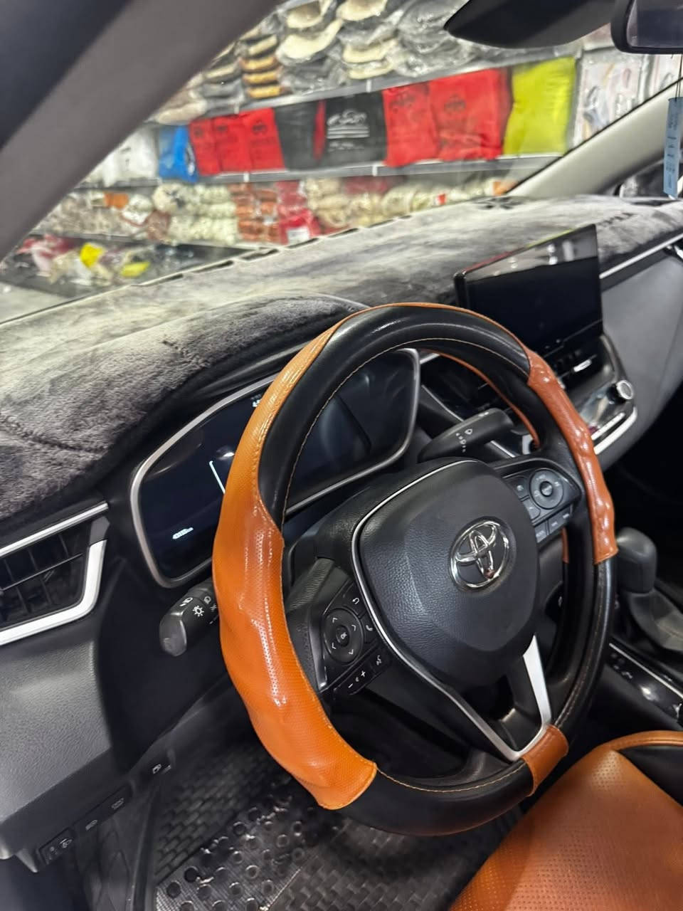 السلام عليكم من رخصه الادمن

للبيع او مراوس  

للبيع تويوتا كورلا هايبرد 2024

شكل الخليجي 

فول مواصفات 

بصمه 

فتحه 

كراسي جلد 

ارضيه مدوشمه جلد 

تحديد مسار 

شاشه جبيره 

كامره سياره جديده 

ماشيه 43

معروفه مواصفات الفول 

بيهه كارد اقل شبر نفس مكان بل جاملغ واضح بل سونار داخل منشور مكاني الانبار الرمادي  

السعر148 وبيهه مجال قليل رقمي ***********
