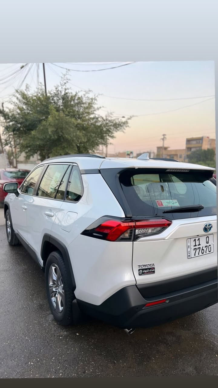 ‏

السلام عليكم 
تيوتا راف 4 /2024 / ياباني 
ماشية :19 الف بعدها زيرو 0️⃣ 
خليجي 
لايت زينون عالي ناصي 
اشاير مري 
بصمة 
قطعتين تبريد
جام 4 اوتو
محرك 2500 بانزين +هايبرد
رقم بغداد باسمي 
السيارة مكفولة كفالة عامة 
مكان السيارة بغداد الكاضمية 📍
السعر : 38،500 مليون
للاستفسار: ***********
