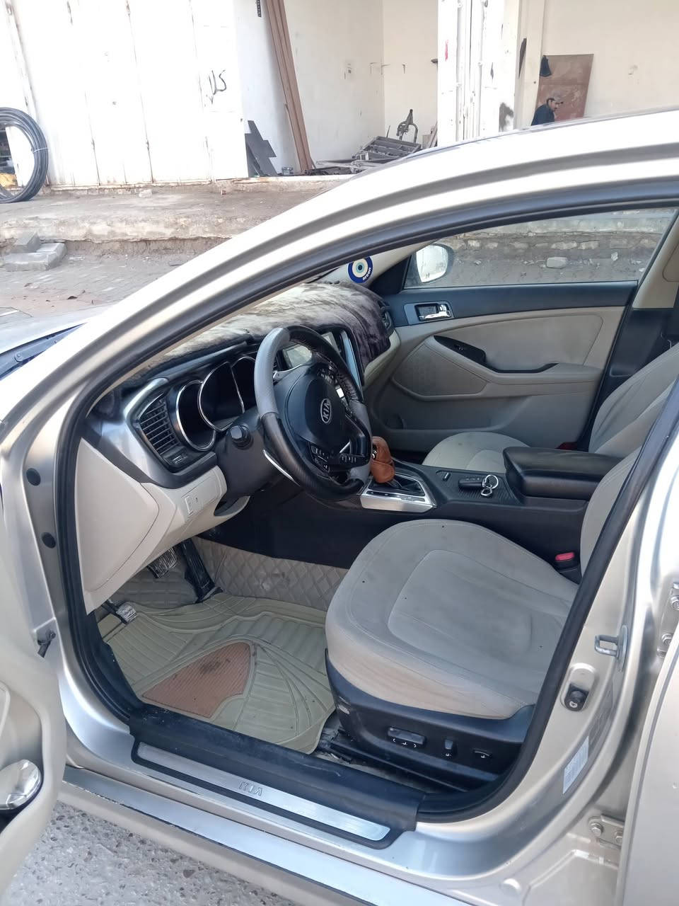 سلام عليكم ابتيمة خليجي  للبيع او امراوس موديل 13السونار مرفق بلصور الستفسار اتصال عل رقم 
***********
