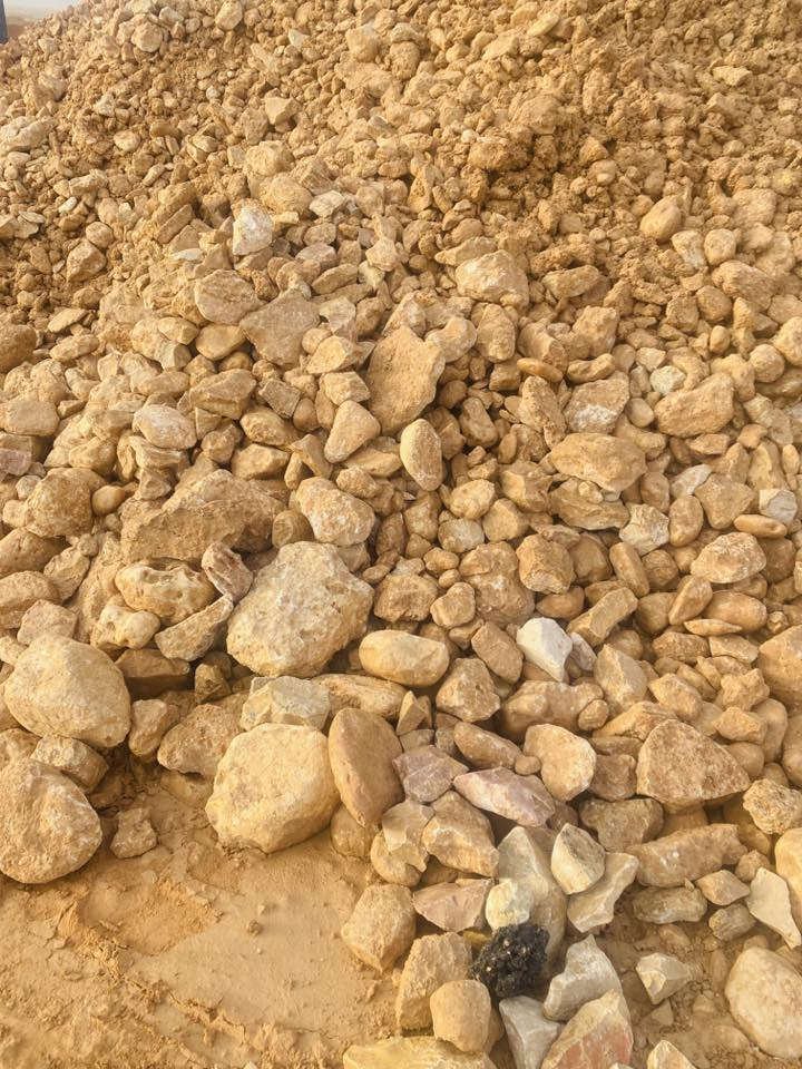 تجهيز رمل حصو طابوق جلمود بكافه احجامه مفحوص رمل مغربل سبيس ااسعار مناسبه ***********)/(***********
