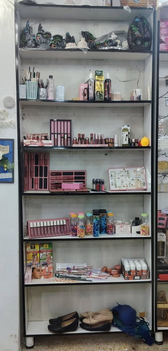 فاتريينا حجم كبير للبيع ب50 وكرسي جديد ملكي للبيع


**إذا كنت صاحب هذا الإعلان وتريد حذفه لأي سبب، رجاءا أرسل رسالة إلى الدعم الفني**