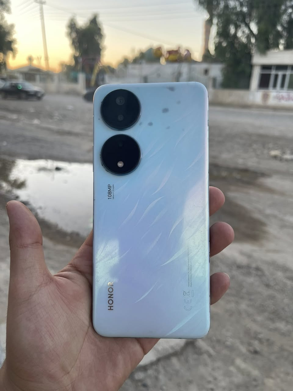 بيع سريع
هونر X7B 
ذاكرة ٢٥٦ رام ١٢ 
قيم واخذ 
0778468898


**إذا كنت صاحب هذا الإعلان وتريد حذفه لأي سبب، رجاءا أرسل رسالة إلى الدعم الفني**