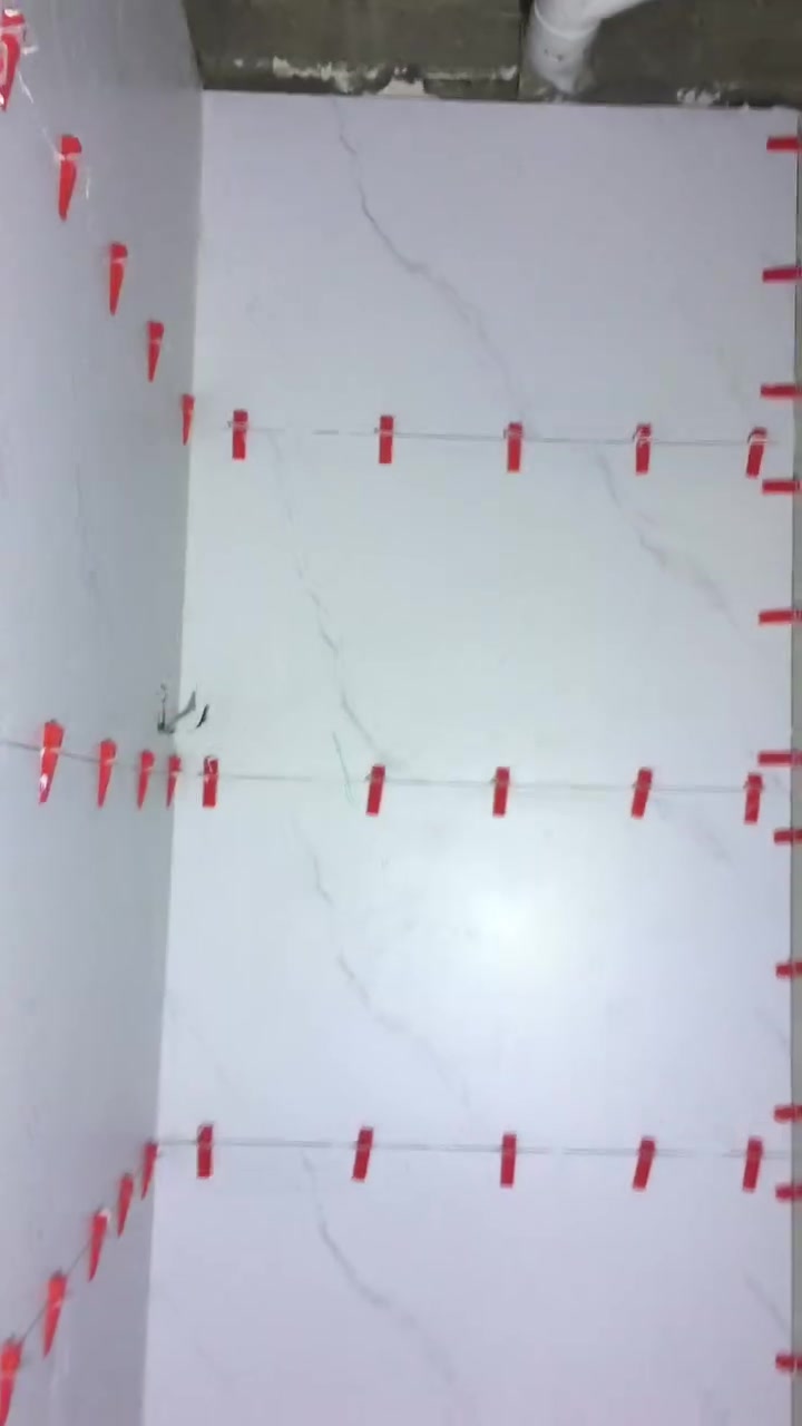 قبل وبعد تطبيق الواح ١٢٠*٦٠
سلام عليكم

خلفه سيراميك مصرى متفرغ حاليا لتطبيق كافه انواع السيراميك والبورسلين والكاشى والمرمر والبايات والالواح ارضيه وجدران.

شغل ليزر درجه اولى وتسليم مهندس.

نشتغل بكل بغداد .

***********

الرقم بيه واتساب .
