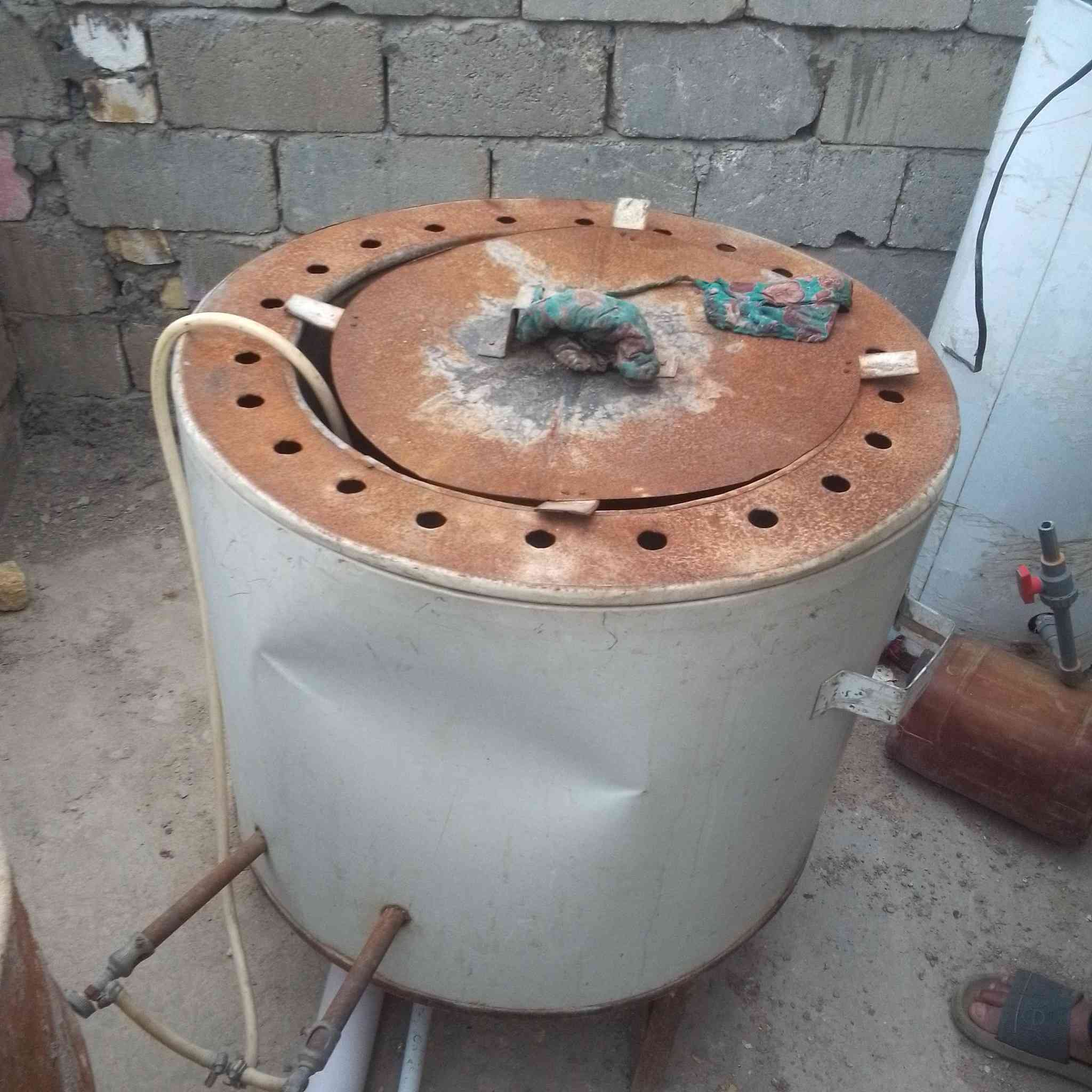 تنور للبيع مكنانه الحله بسعر 65وبي مجال للتوصل وتساب ***********
