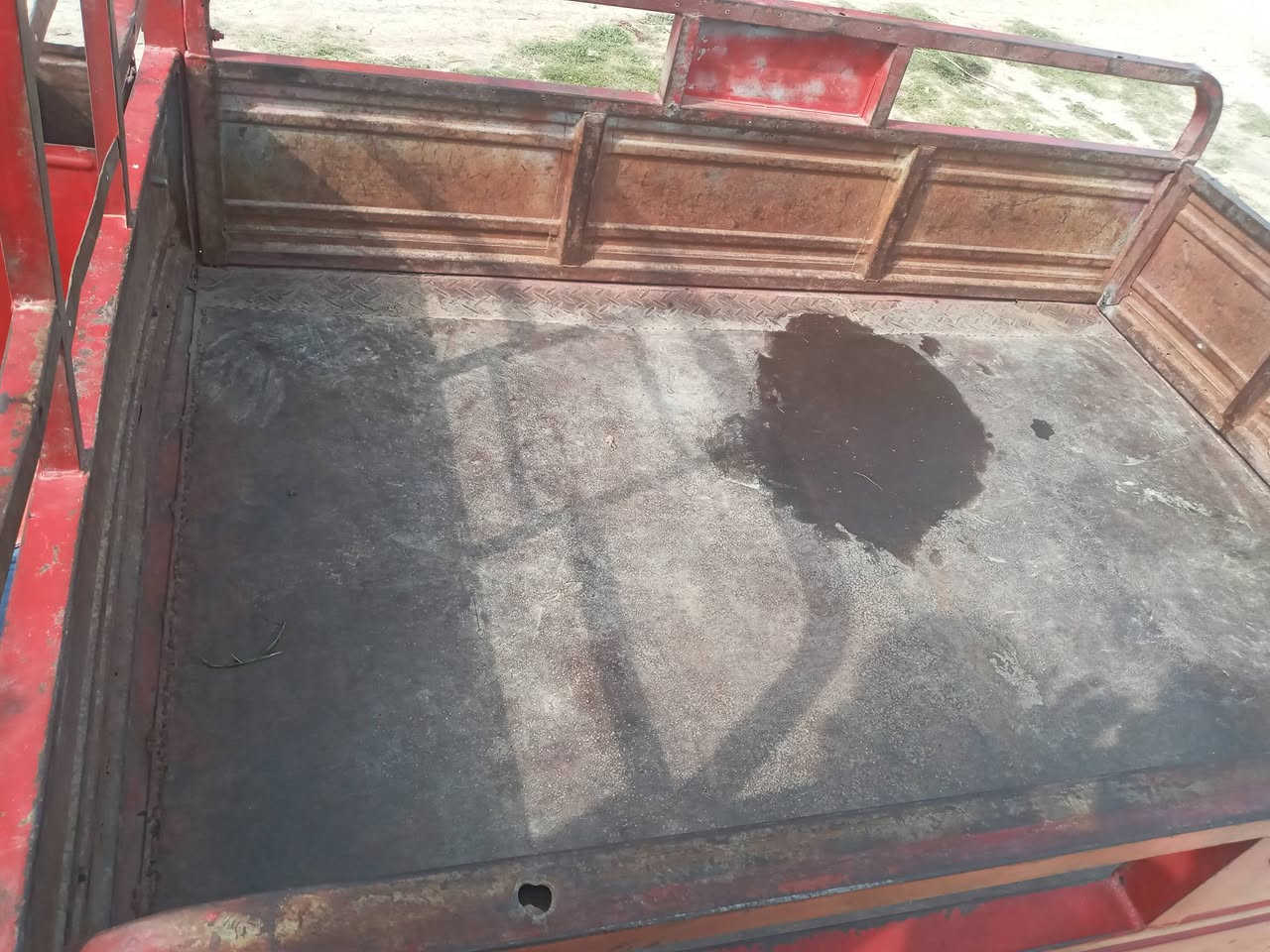 السلام عليكم ستوته للبيع ام الطير 2011 كهربائيات شغاله بيها فقط سنويه اتصال عبر الرقم
 العنوان العنبكيه ناحيه السلام 
 750 وبيها مجال 

***********
