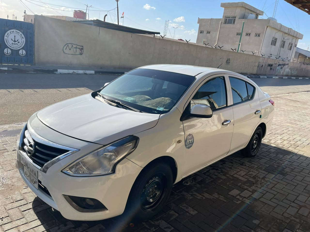 السلام عليكم
نيسان سني هندي موديل 19 بيه ضربه بجم وصندوك مو قويه 
مكينه كير تبريد كهربائيات جاهزه رقم اربيل سنويه منتهيه تريد وكاله أو تحويل بأسم شركه السعر 86 وبيه مجال 
العنوان البصره المعقل قرب جامعة شط العرب 
***********
