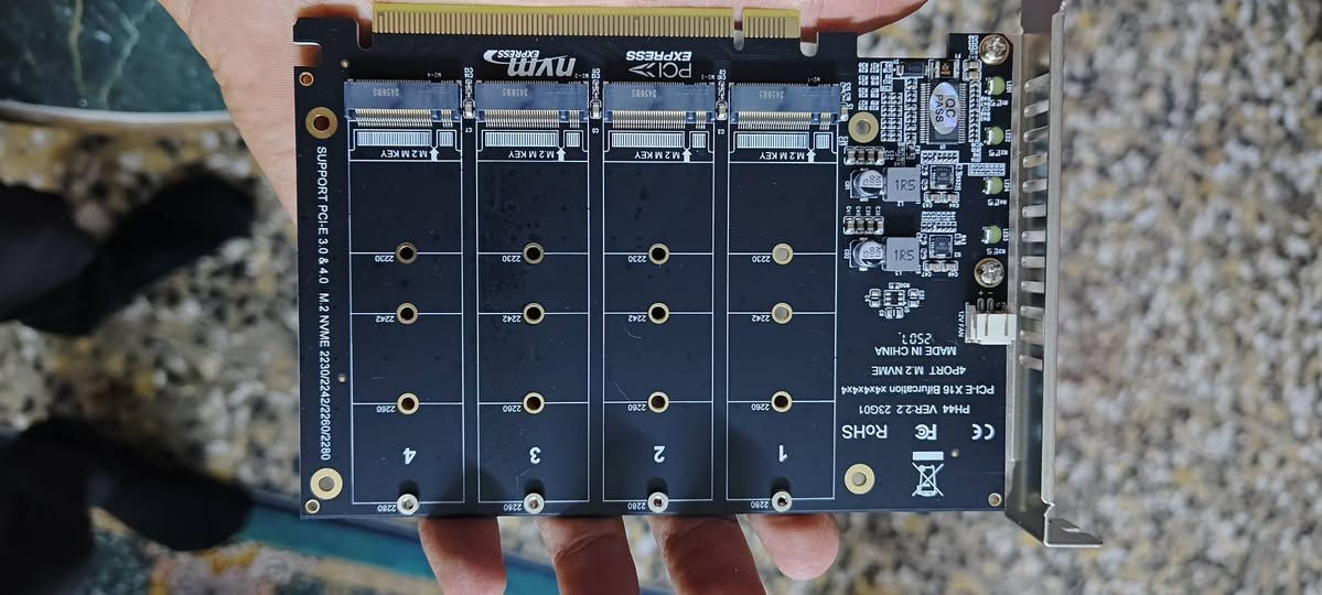 جديده  ب8 الف
تدللون انطيك وياها براغي مال m.2
