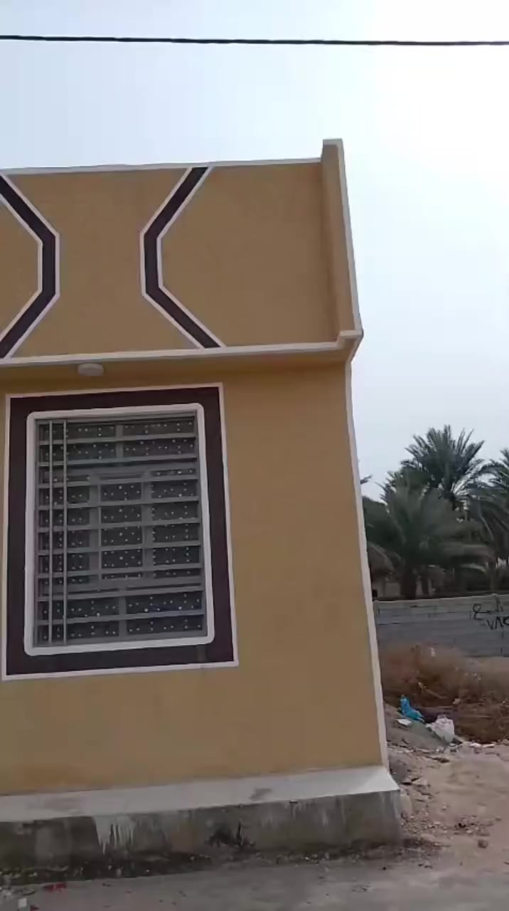 للبيع 75 متر طابق واحد ملحق الكرار مقابيل حي الامام علي يحتوي على
استقبال ومطبخ وصاله وغرفه نوم وصحيات داخليه وصحيات خارجيه وطارمه ومنور  يبعد عن الامام 2كيلو 
      *********** واتساب او اتصال
