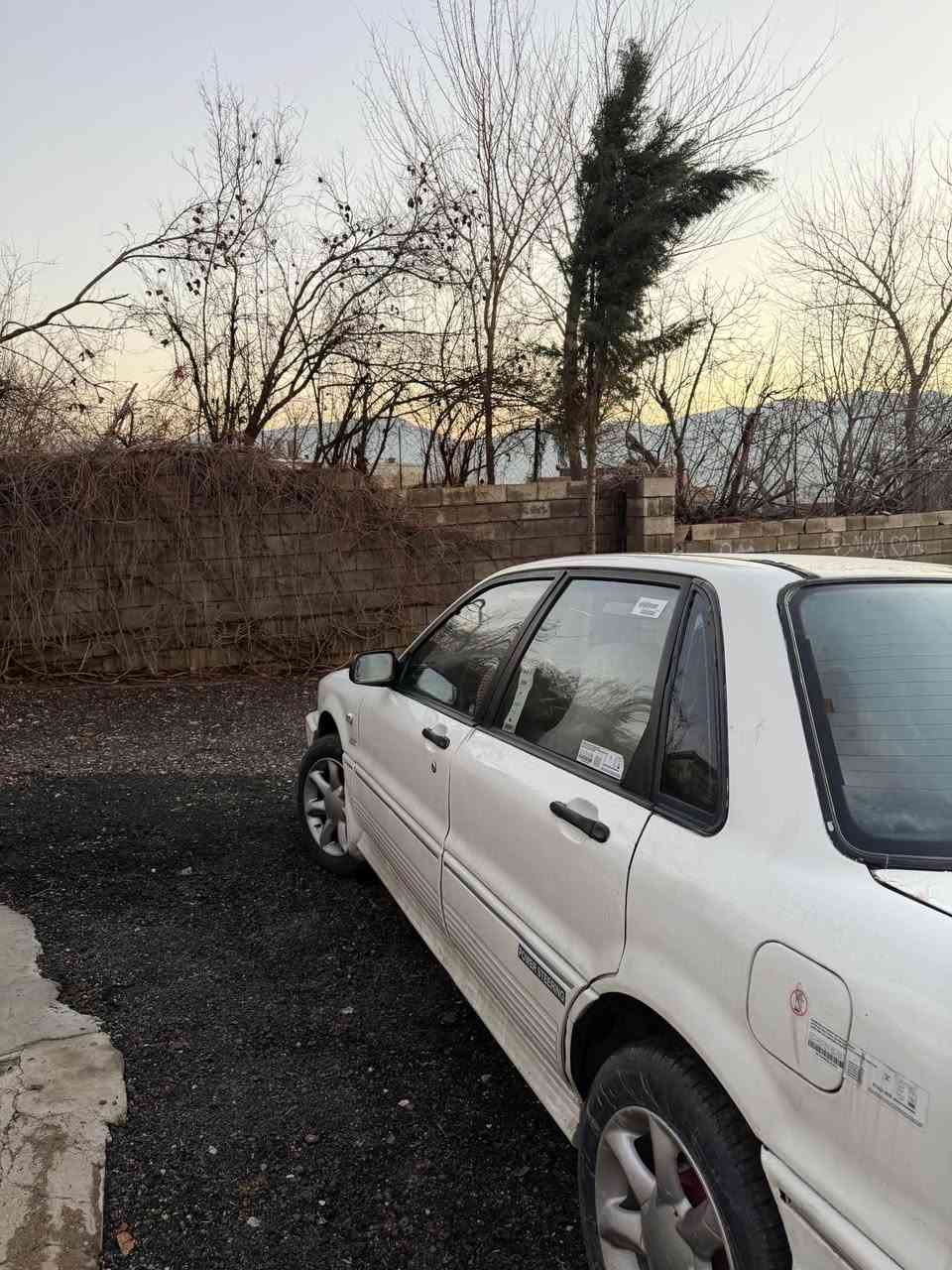 بۆفرۆشتن 
گڵاند مۆدیل ١٩٩٠ 
ئارم پلاستیک سلیمانی 
مەکینە ٦٣ مەرخوب 
٣ -٤پارچە. بۆیاخ بی ناو گرتن 
گیرو مەکینە بەشەرت 
شوین هەولیر 
نرخ ٢٩گەڵاو مەجالیکی کەم 
ه*********** أربيل, العراق
