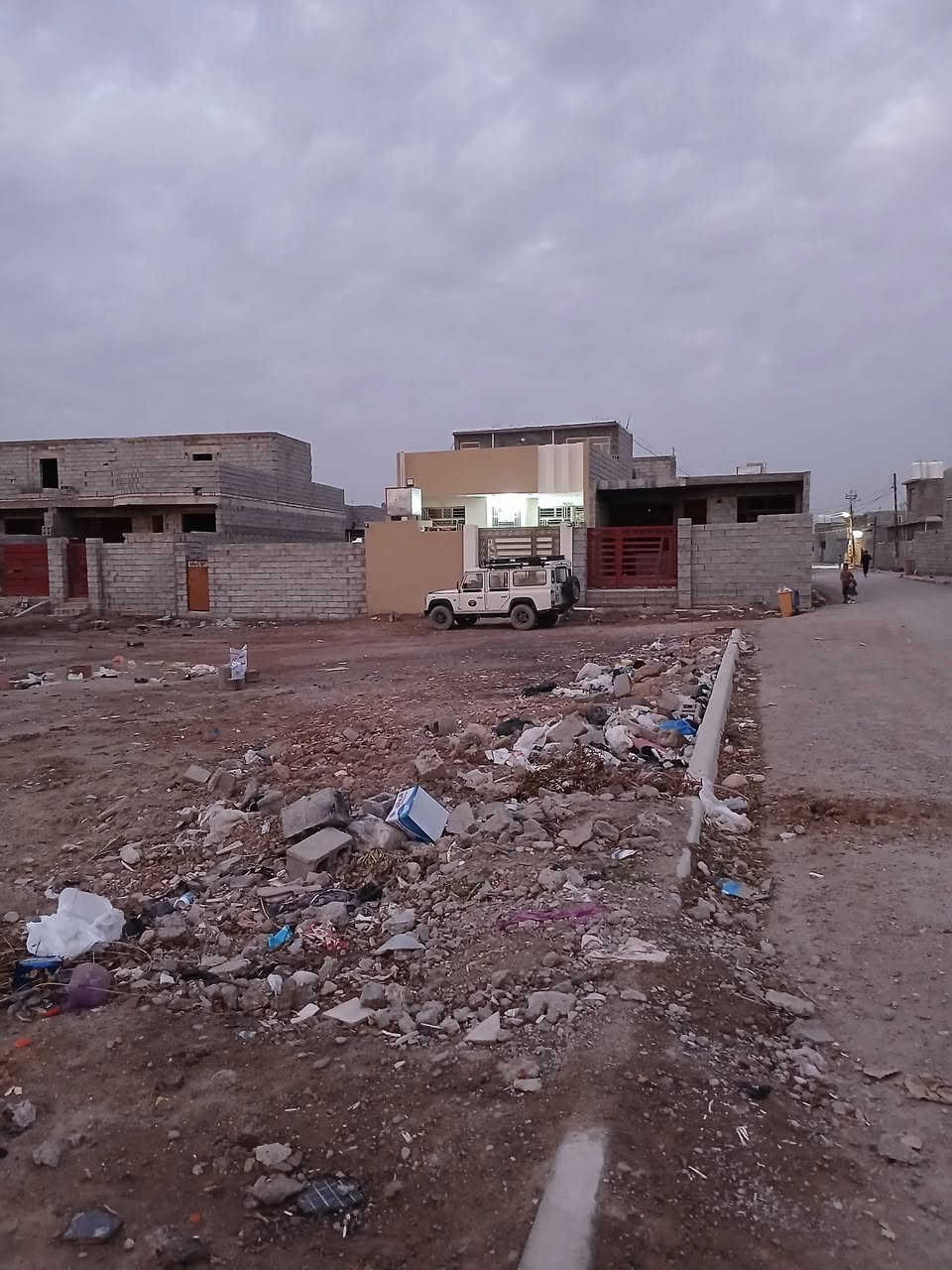 يوجد قطعة ارض للبيع في الحي الحشد مقابل فرع المسعود المساحه 400م موقع مميز ركن وبسعر مناسب
الاستفسار ***********
