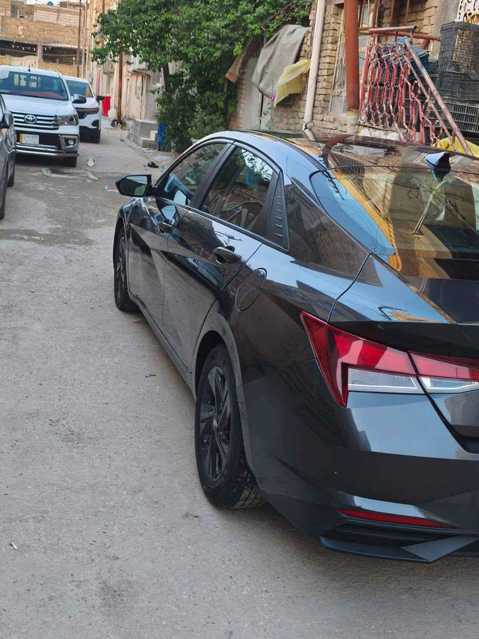 سلام عليكم النترا 2023 وارد امريكي
ضررها جاملغ امامي جهة السائق نفسه معمر وطرف باب السائق بدون أي ضرر داخلي صور الحادث مرفقه بالمنشور إضافة إلى بارد قليل هلال الجاملغ الخلفي تحت قبق البانزين.
مواصفات بصمه تشغيل بصمة ابواب فتح صندوق ذكي 3 أنظمة قياديه رادارات جانبيه وخلفيه واماميه توقف ذاتي 
كير مكينه تبريد حداديه كفاله ماشيه 85 ألف كيلو حره باسمي.
مكانها ناصرية مركز للاستفسار ***********
