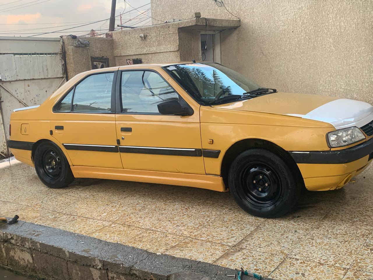 بيجو  لميس 2015
كير ومكينة وتبريد شغال
السيارة جاهزة من كلشي
بيها فقط خشم البنيد طخة
تحويل ثاني يوم
مكانها مدينة الصدر
السعر ٣٥
الاتصال ***********
