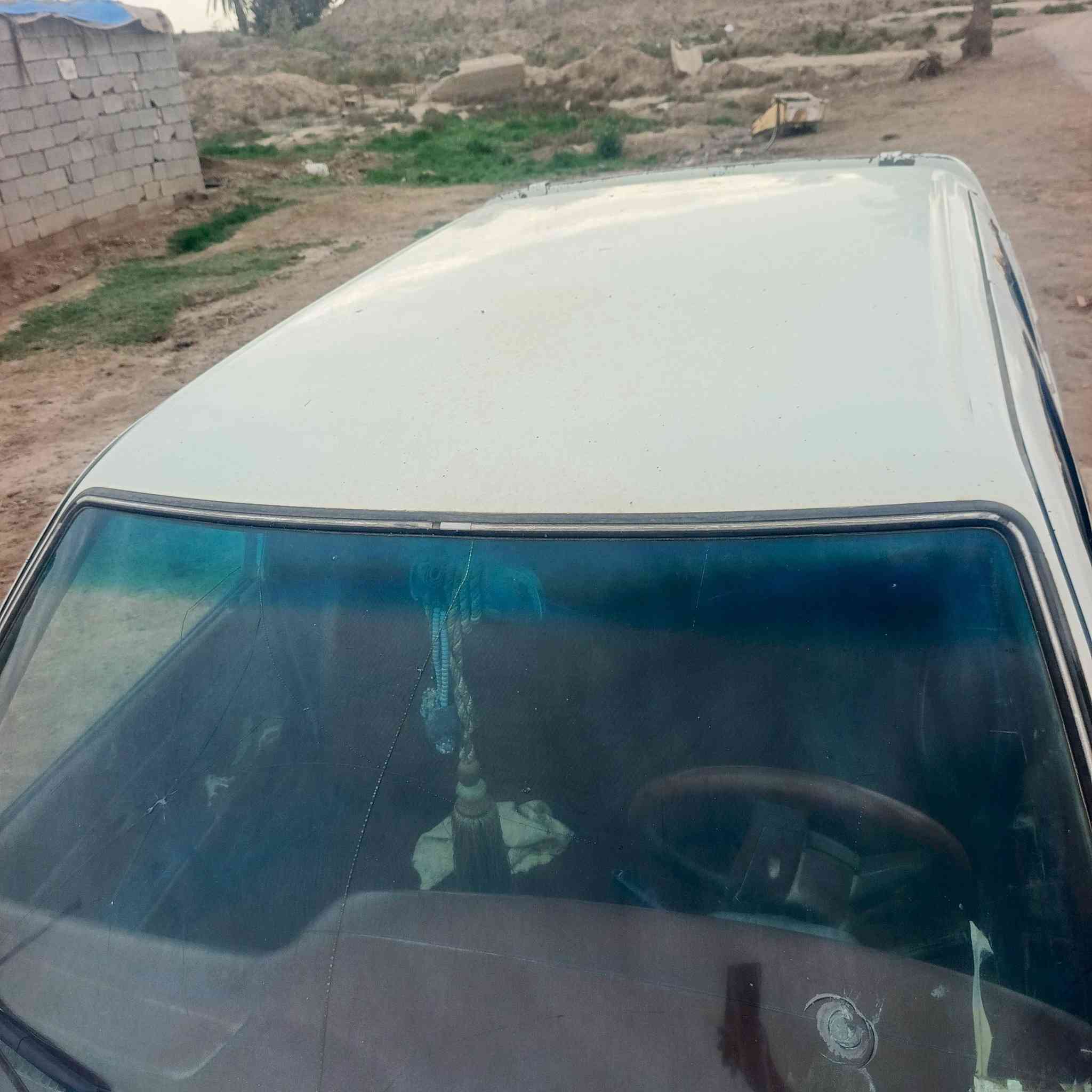 بيكم موديل 96 رقم بغداد
السعر 40 وبيه مجال 
المكان ذي قار قلعة سكر
الرقم  ***********
