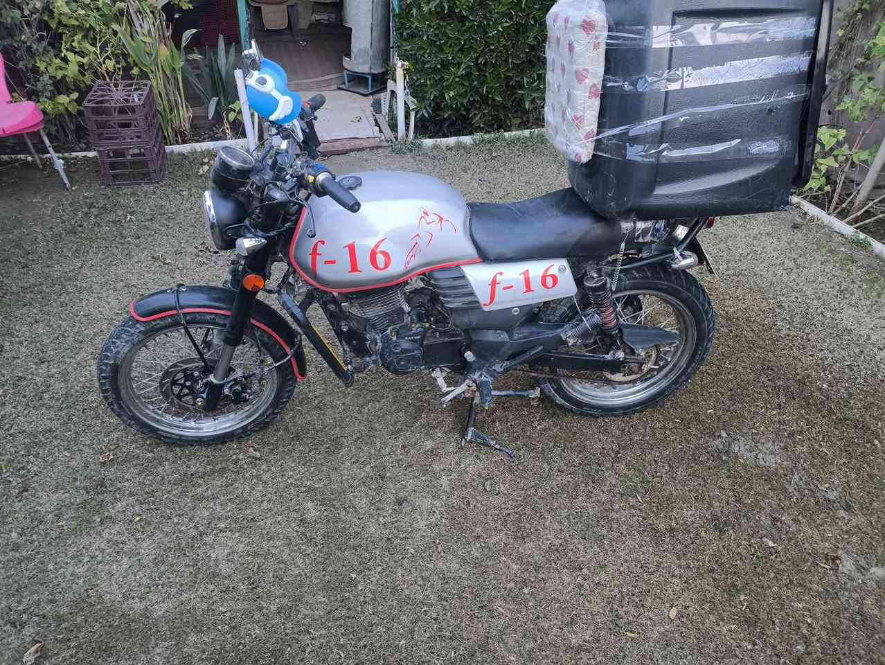 السلام عليكم ديوان لايتي موديل 2020 مرقم ب اسمي الدراجة نظيفة و جاهزه
تفاصيل أكثر اتصال او واتساب ***********
