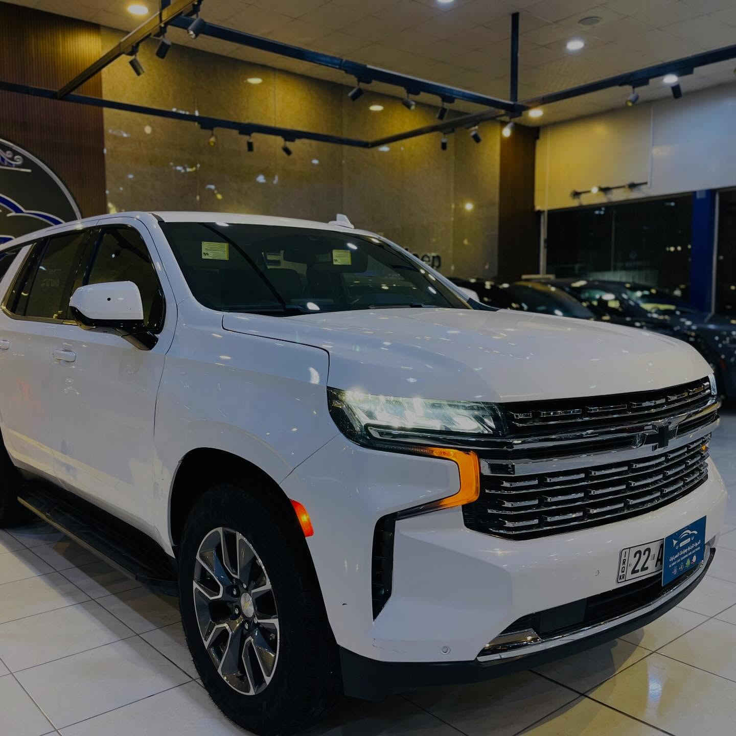 بسم الله ما شاء الله توكلنا على بركة الله.
#الحوت_لتجارة_ومزادات_السيارات 🇮🇶 
______________________________________
#اعلان_بيع_سيارة
🔷السيارة: شوفرليت تاهو شركات
🔷سنة الصنع: 2023
🔷اللوحة: اربيل
🔶السعر: 418 ورقة
🔷الضرر: حافة البنيد مع طرف الباب الخلفي. (صور الضرر مرفقة بالاعلان)
🔷ضرر الايرباك: بدون ضرر.
🔷رقم الشاصي: 1GNSKLED0PR258497
______________________________________
🔷المواصفات:
🔹حجم المحرك 8 سلندر 5.3L
🔹عداد المسافة 3 الف ميل 
🔹فور ويل 4✖️4
🔹حساسات امامية وخلفية
🔹رادار امامي
🔹تنبيه الخروج عن المسار
🔹الكراسي الامامية كهرباء
🔹ويل كب حجم 20 انج مع اطارات بحالة جيدة
🔹لايتات LED بالكامل
🔹شاشه تحكم بالايعازات
🔹تحكم ستيرن جهتين
🔹بصمة ابواب وتشغيل وتشغيل عن بعد
🔹مع باقي المواصفات الاعتيادية
————————————————————————
☎️ الاتصال :
***********
***********
📍النجف الاشرف - المدينة المائية - مقابل حي الجامعة - قرب سنتر جبل عامل.
