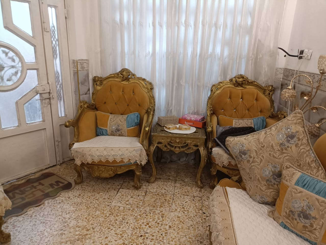 طخم قنفات مصري زان درجه أوله ثقيل السعر مليون و 250 منطقه حجي عبد قرب حسينيه حجي عبد ***********
