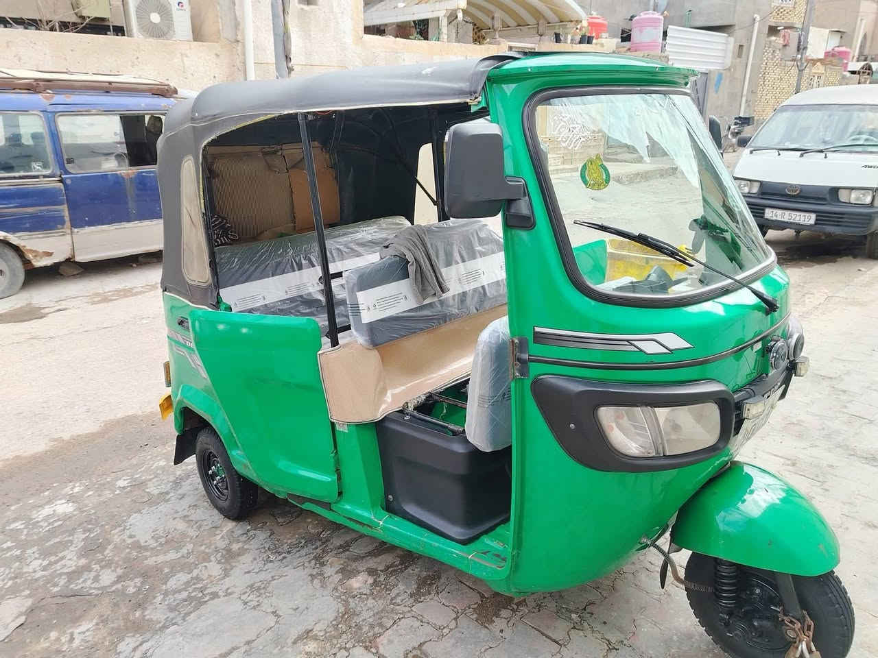 تكتك لبيع نظيفه شوف العين تكتك 22طالع بشهر4مكفولة كفالة عامة سعر 5250قفل
***********الموشراي لا يراسل

