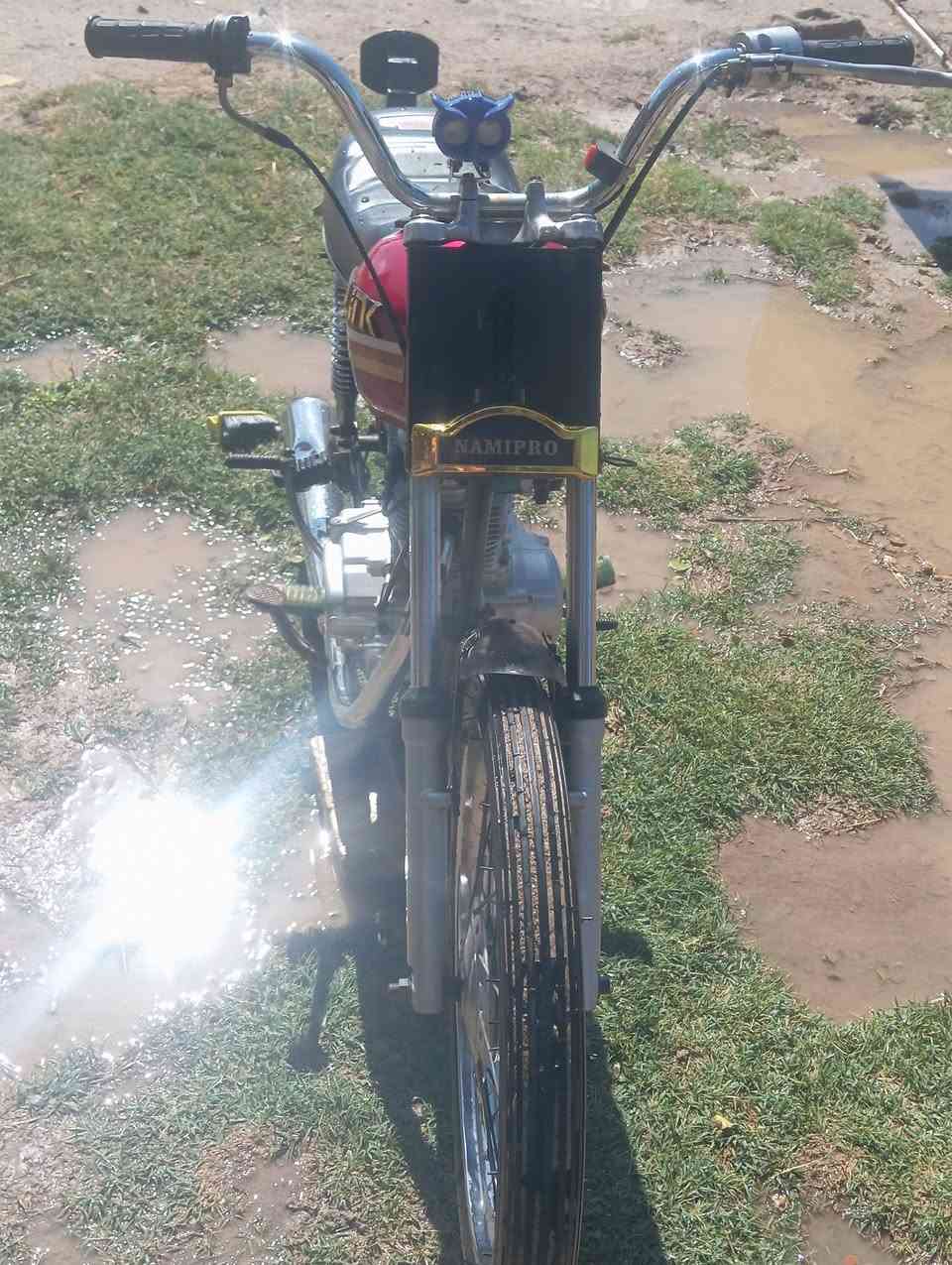 سلام عليكم دراجة نامة للبيع كلك كلك دراجة حلوة ونضيفة محرك نضيف مبدل ولفات محرك رابيدو  الشراء بية خير ويدلل مكاني بين الشطرة والغراف قرب جامعة الشطرة السعر خاص أو الاتصال الرقم ***********
