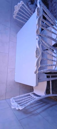 طاوله طعام • ٤ كراسي • جديد