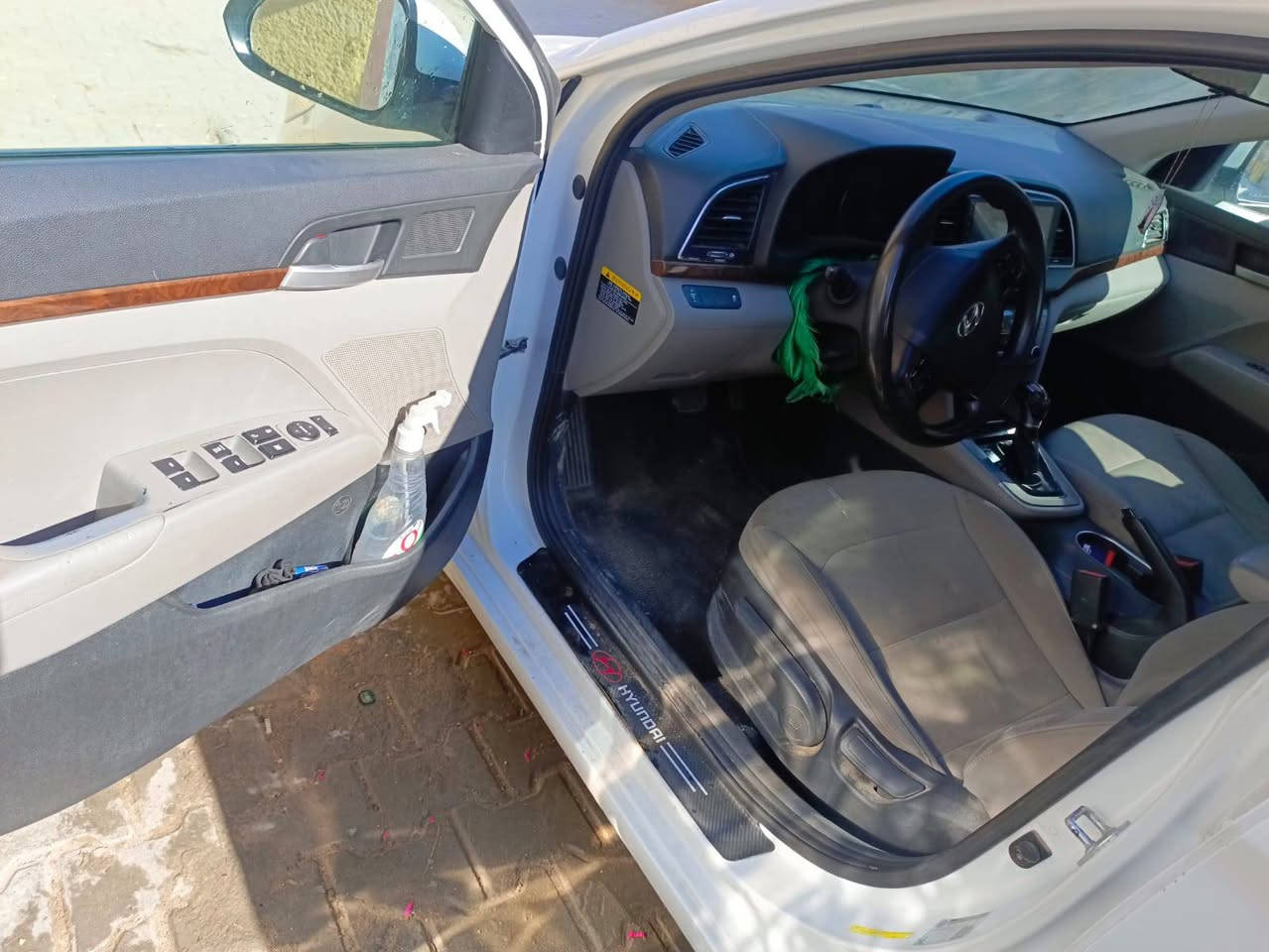 النترا مديل 2017 رقم دولي بسمي سياره جاهزه من كلشي ربع مذب عليه بيه 4 قطع خلفيه مكاني كربلاء شراي يتصل سعر 112 بيه مجال للشراي ***********
