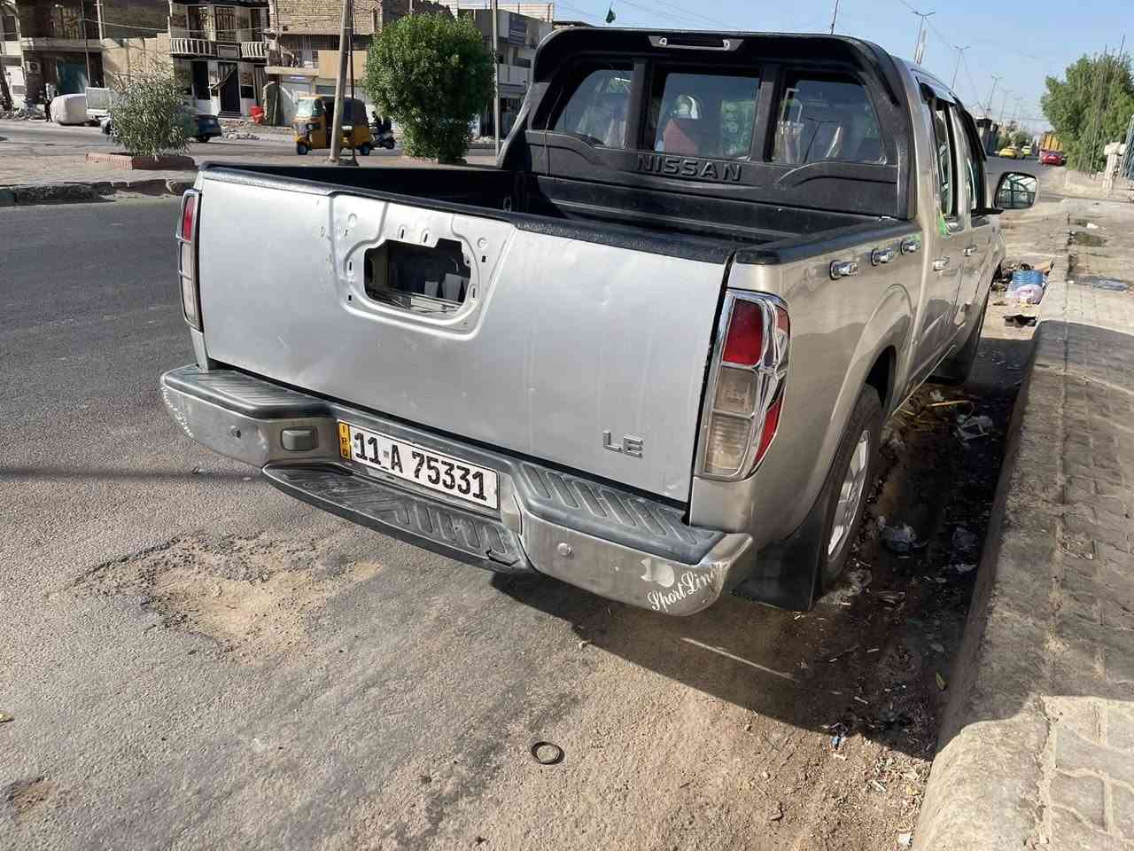 بيكم نيفارا 2009
السياره بيهة صبغ نصف الباب الخلفي فقط و الباقي كفاله وبيهة الطخات موضحه ب الصور 
مكينه بلاديه مكفوله  التبريد بي صونده طاكه فقط باقي المنظومه مابيه اي شي 
الحداده مالتهة 50‎%‎ 
السعر 90 وبيه مجال 
العنوان :بغداد -الحبيبيه 
***********
