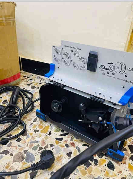 مكينة لحيم امزون ٣ خطوط في ١للبيع سعره ١٠٠ الاتصال برقم *********** اوالاتصال بل الوتساب
