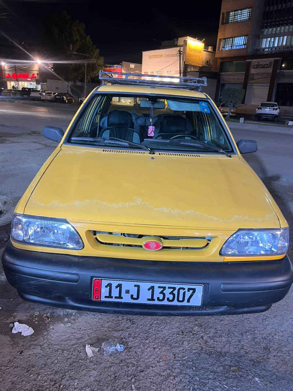 سلام عليكم سايبا 12 للبيع سياره نضيفه وجاهزه مكينه جديده بل جيس كير جديد رقم بغداد الانكليزي  باسمي شرط التحويل شواصي نضيفات مصفره هيئه وغرامات *********** مكاني بغداد البياع
