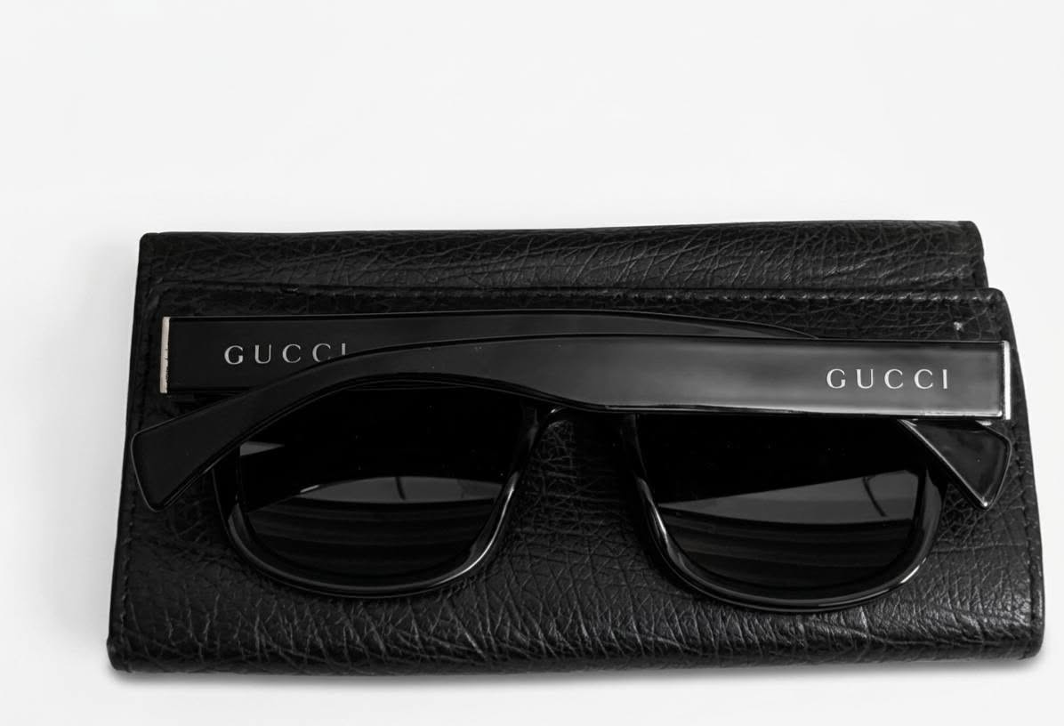 نظارة شمسية فاخرة للرجال من ماركة غوتشي (Gucci)
للحجز والاستفسار خاص


**إذا كنت صاحب هذا الإعلان وتريد حذفه لأي سبب، رجاءا أرسل رسالة إلى الدعم الفني**