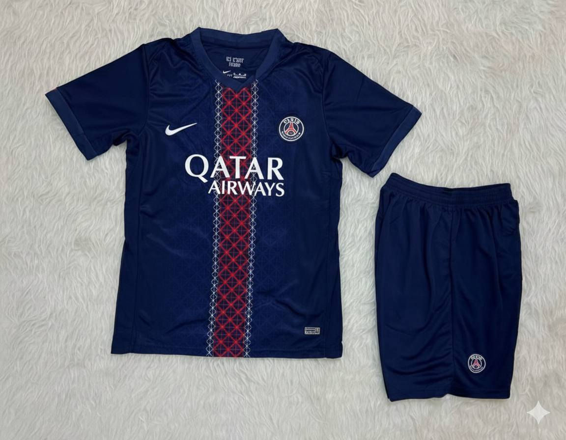 جملة ومفرد
السلام عليكم توفر تجهيز نسخه مشجع بارخص سعر داخل العراق ( شورت وتشيرت اصلي تايلندي ) داخل العراق 
للطلب واتساب ***********
يوجد تجهيز كميات
