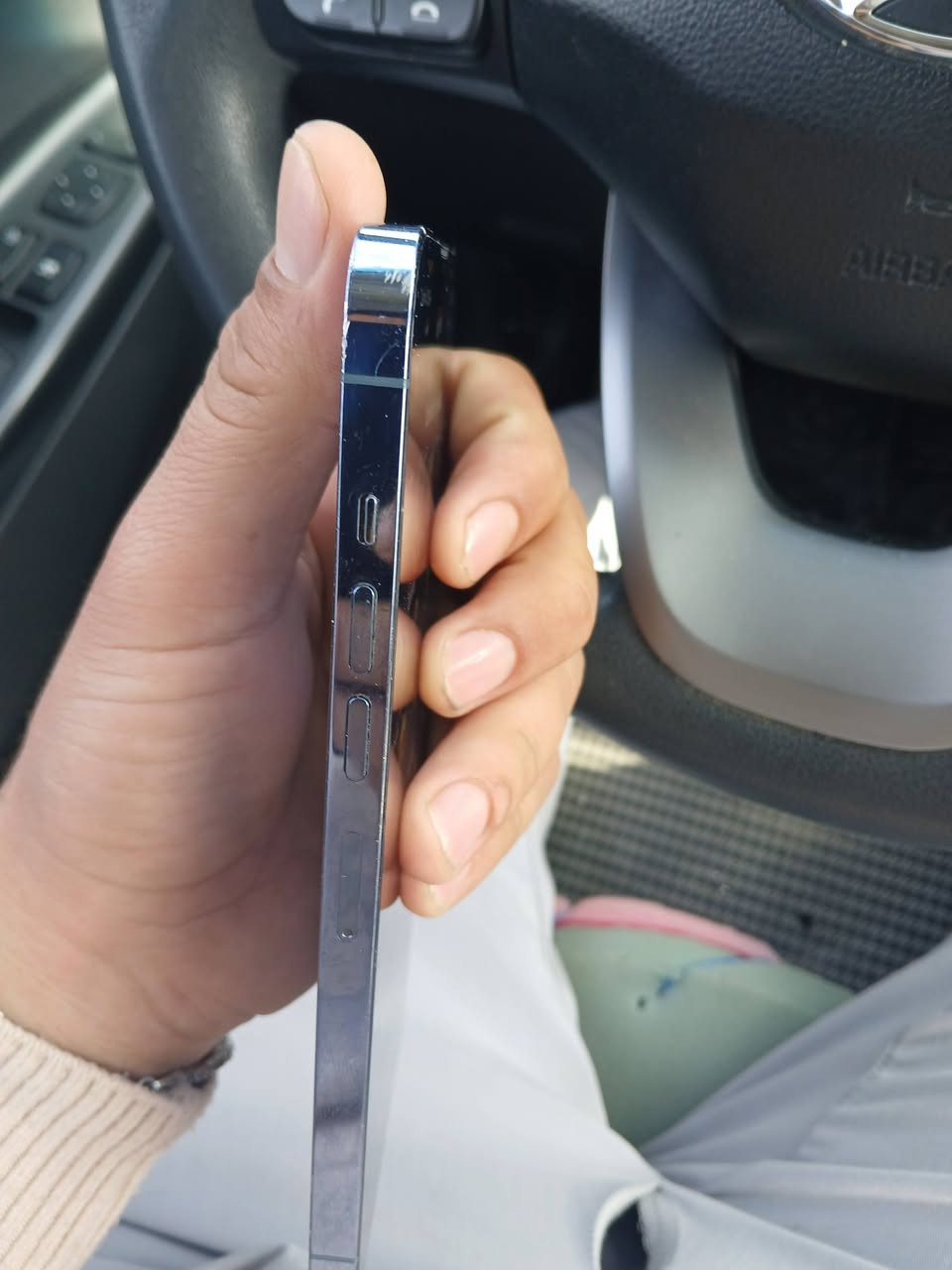 13 PROMAX 
بطارية 79% 
ذاكرة 256 
الجهاز ممفتوح ولا مستبدل بي اي قطعة .

اريد مراوس ويه جهاز  14PROMAS


**إذا كنت صاحب هذا الإعلان وتريد حذفه لأي سبب، رجاءا أرسل رسالة إلى الدعم الفني**