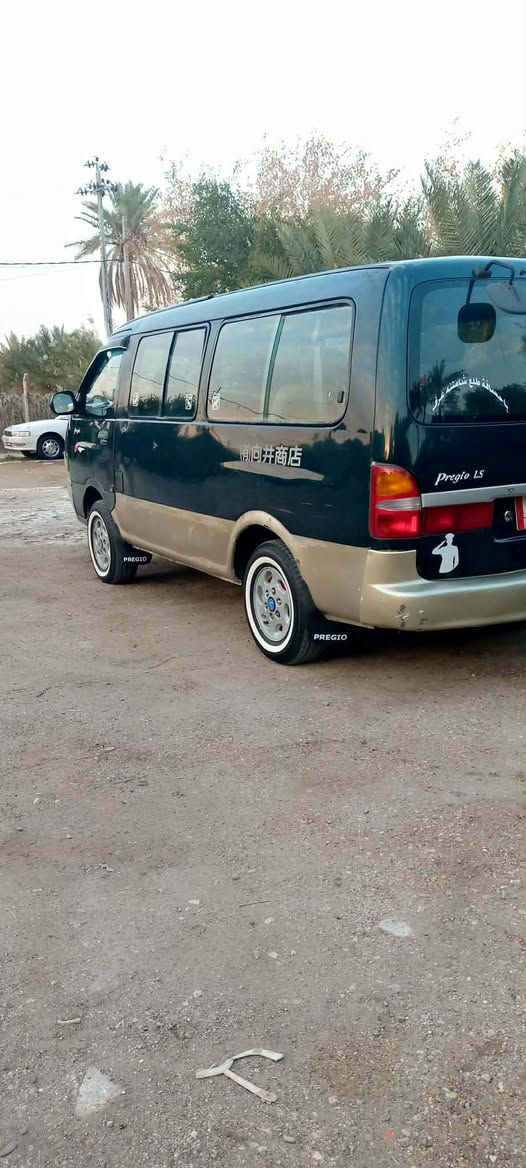 سلام عليكم بريجو للبيع موديل 96 مكينه وكير وكسن مكفولات تخم تاير جديد كهربايات كله شغاله حداديه جديده شواصي مكفولات السياره ابلاديه ولا قطره صبغ بيه علا وضع الشركه مصفره هيه ومرور السعر 70 مكان نجف عباسيه ***********
