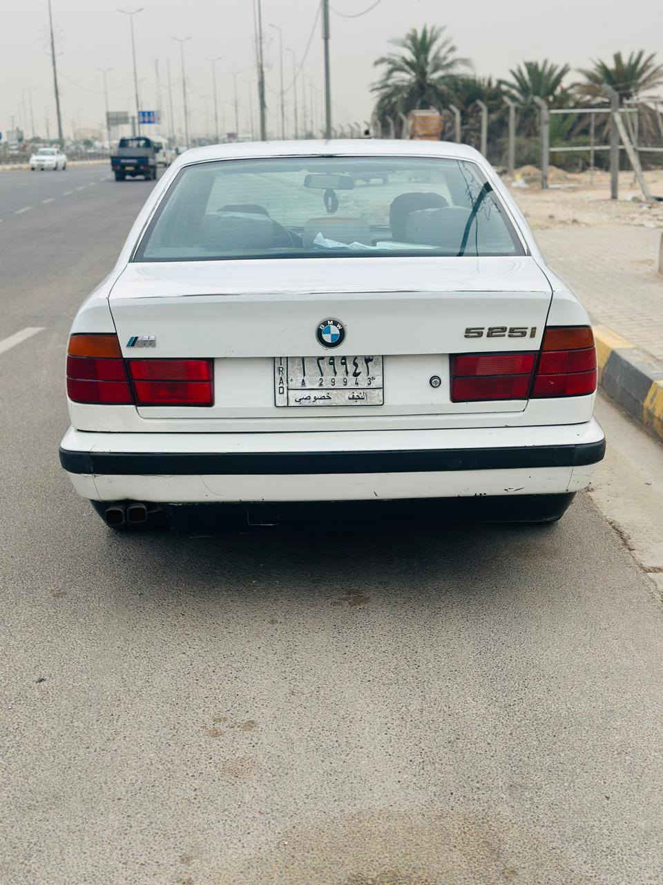 بي ام ٥٢٥ موديل ٩٣ السياره مامعيوده صبغ بلادي محرك ٢٥٠٠vvtiمحرك ياباني محرك والكير بشرط تخم تاير حداديه كهربائيات كله شغاله السعر ٥٢ وبيه مجال  استفسار ع الرقم ***********
