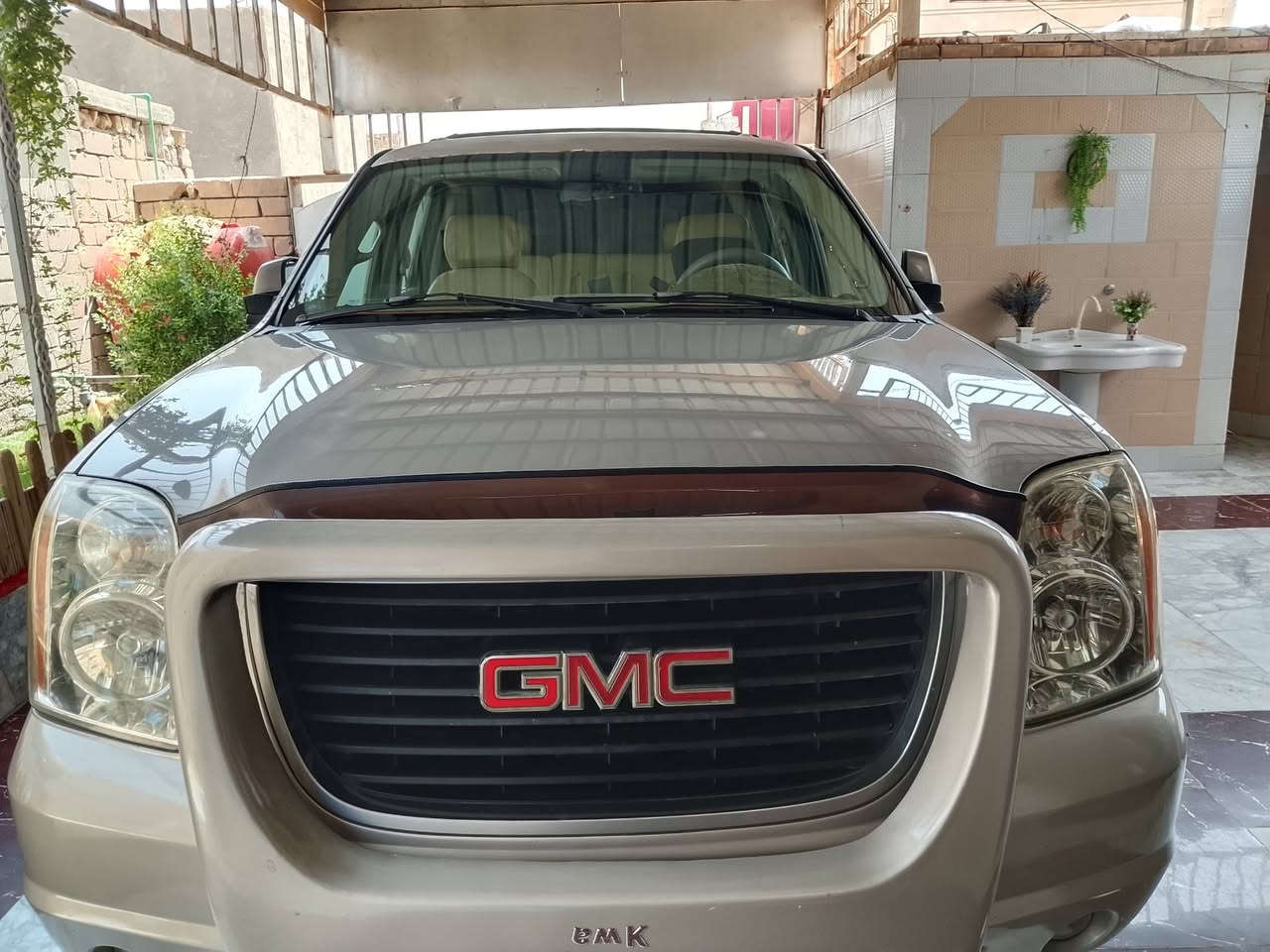 السلام عليكم GMC طويل 
للبيع كفالة 
فول مواصفات رقم (بصره خصوصي)
سياره بسمي 
موديل 2013 بالاصل 2007
سعر (200)
المكان البصره
رقم(***********)
