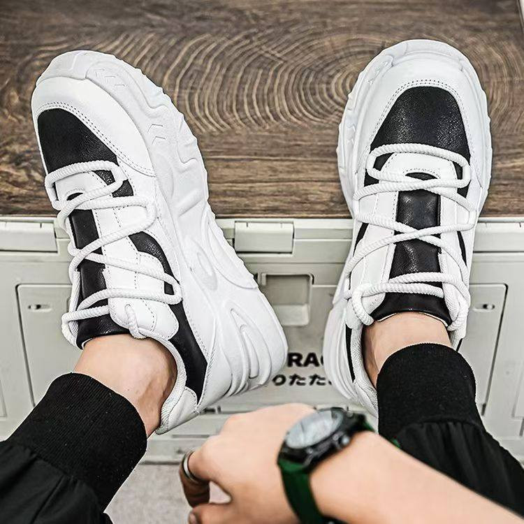 أحلى وأرخص حذاء بل رفاعي 
👟 سعر القطعة : 10 ألف 
     سعر ثلاث قطع بــ27 ألف 
📏 القياسات المتوفرة:
39 – 40 – 41 – 42 – 43 -44
🚚 خدمة التوصيل داخل الرفاعي 
العنوان مقابيل كلية الزراعة
واتساب ***********
