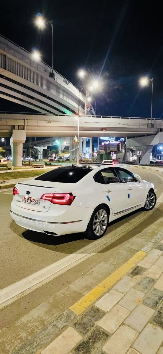 � 
كيا كادينزا 2011 خليجي للبيع
فول 1/1
داخل بيجي VIP 🔱
محرك 6 سلندر
🪓 104 بسعر مناسب جدا

⭐ فول مواصفات
 • بانوراما
 • برده خلفيه بلاديه
 • مساج
 • داخل بيجي
 • مري كهرباء
 • كشنات جلد
 • مري شفط
 • شاشة تحكم
 • قطعتين تبريد امامي خلفي
 • كشنات كهرباء الامامية
 • تحكمات ستيرن
 • وبعد هواي مواصفات ماذكرتهن
🚘 سيارة شلعة ونشط رزانة فول
كير ومكينه وصدر وحداديه كله مكفول
شواصي دواخل لغود ايرباك كله سليم
🎨 صبغ بابين بدون دواخل وبنيد

رقم بغداد الجديد
سنويه ولوحات وهزه كله جديد
📍 العنوان بغداد
📞 ***********
