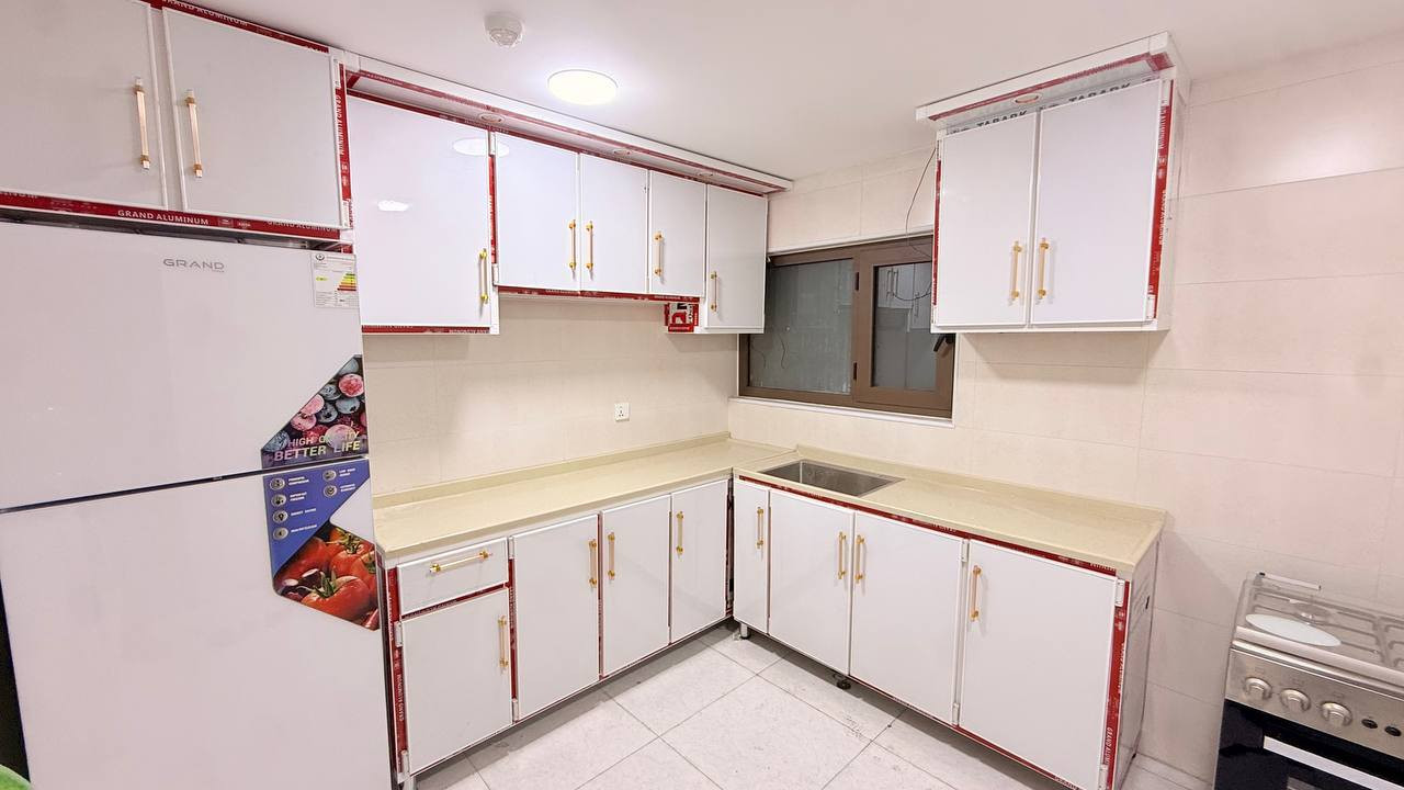 قياسات //
ارضي مترين و١٥

سنك متر و٦٥

ملحق ٧٥

ملحق مترين و١٥

ملحق ٨٣

السعر //مليون و٣٠٠


**إذا كنت صاحب هذا الإعلان وتريد حذفه لأي سبب، رجاءا أرسل رسالة إلى الدعم الفني**