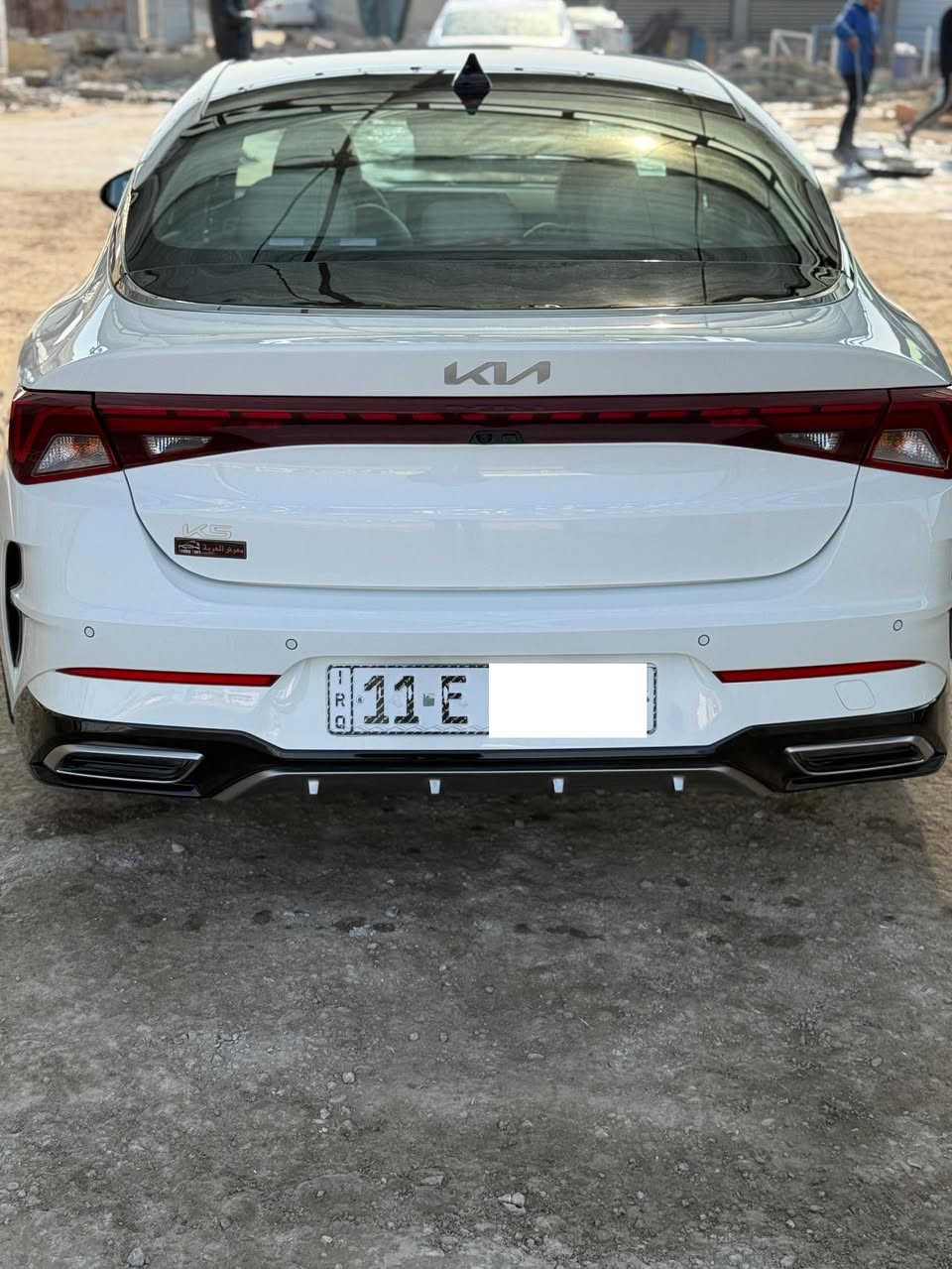 السلام عليكم
كي فايف خليجي موديل 2023 ماشيه 25الف

محرك 2000

بنوراما

كرسي خزن

سايد بريك دكمه

تبريد لمس

بردات ابواب

كشنات جلد

رقم بغداد الجديد

مكفولة من بارد و صبغ و تبديل 

مكان السيارة الديوانية 

السعر 228 وبيه مجال

للأستفسار ***********

***********
