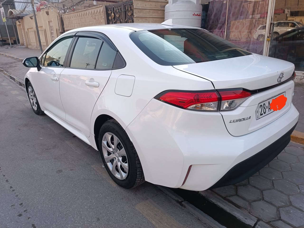 تم تنزيل السعر بدل 160 الى 155 ورقة /
سيارة كورلا موديل LE ابيض 2024 بانزين محرك 2000، نظيفة جدا ماشية 18 الف كيلو ، حادثها جاملغ وباب ايمن الخلفي مثل ماموضح بالصوره وراجع على الحار شغل درجه اولى، رقمها نجف معوقين باسم والدي والسنوية باسمي 3 سنوات ونص تصير حره. دهنها امزويل الاصلي وبدل كل 5 الاف السياره ماناقصها شي مال جناية بالعافية الياخذة


**إذا كنت صاحب هذا الإعلان وتريد حذفه لأي سبب، رجاءا أرسل رسالة إلى الدعم الفني**