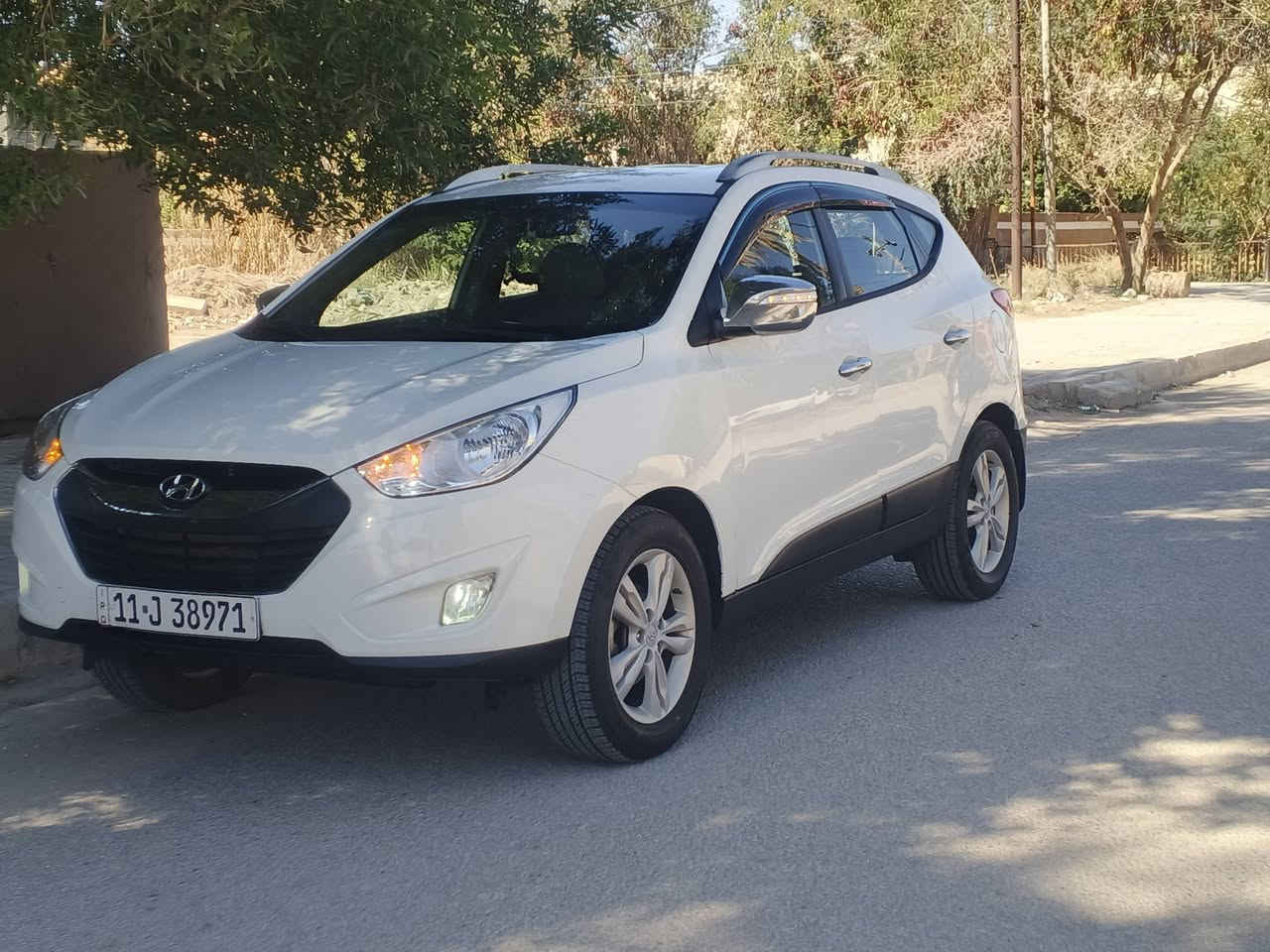 ياالله توسان موديل 2012 خليجي كير محرك حداديه تخم تاير شرط كفاله سياره جاهزه الخير  مال جناي ماذب عليه ربع تبريد ثلج ☃️ سنويه 2030 جاهزه سياره شرط احلا من صور مكينه 2000 شرط لا تبخير لا تنقيص رقم بغداد الدولي الجديد سياره بيه قطعتين صبغ شرط بدون دواخل بدون تبديل شرط سونار سعر مناسب السعر 127 وبيه مجال الشراي بيع سريع مكاني بابل مشروع المسيب السعر مناسب تصاب *********** 👉بيع سريع
