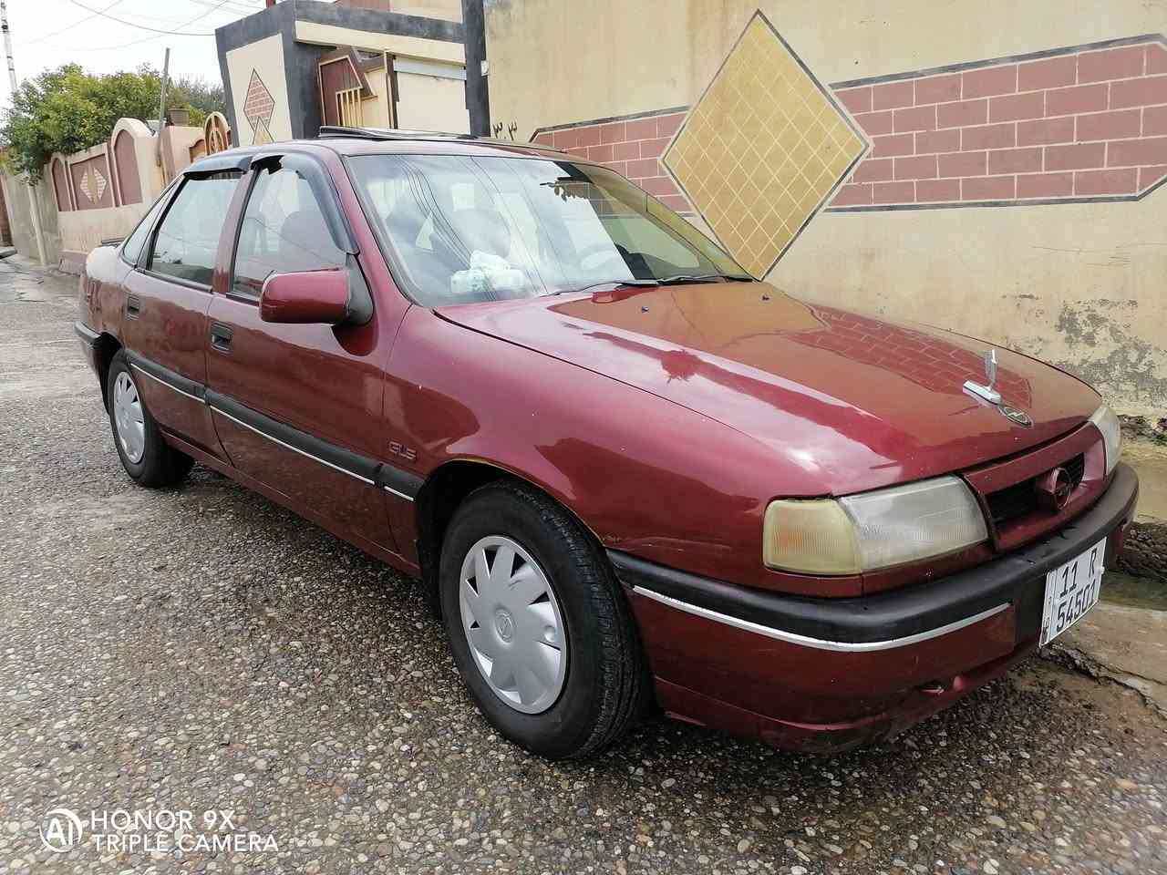 السلام عليكم فكترا للبيع فقط حجم ١٦ محرك بي صرف قليل سياره جاهزه من كلشي مابيها نقص تايرات جديده طخم جديد باتري جديد رقم بغداد شرط الوكاله التحويل كاربون ما مسجله سياره مصبوغه عام جمليه بشرط بدون حادث سعر 33 ورقه *********** ***********
