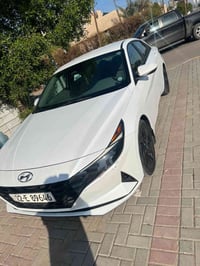 ‎للبيع  هونداي النترا موديل   ماشيه 77 ألف   حادث باب فقط عكس السايق و...