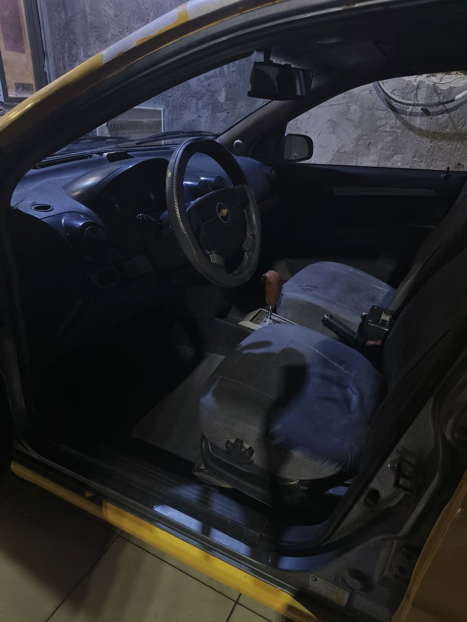 السلام عليكم افيو وارد امريكي اوتوماتيك رقم ديالى موديل 2008 فاقدة نمرة الرابعة مكاني بغداد الامين ابيع واقع حال السعر 40 ورقة للاتصال ***********
