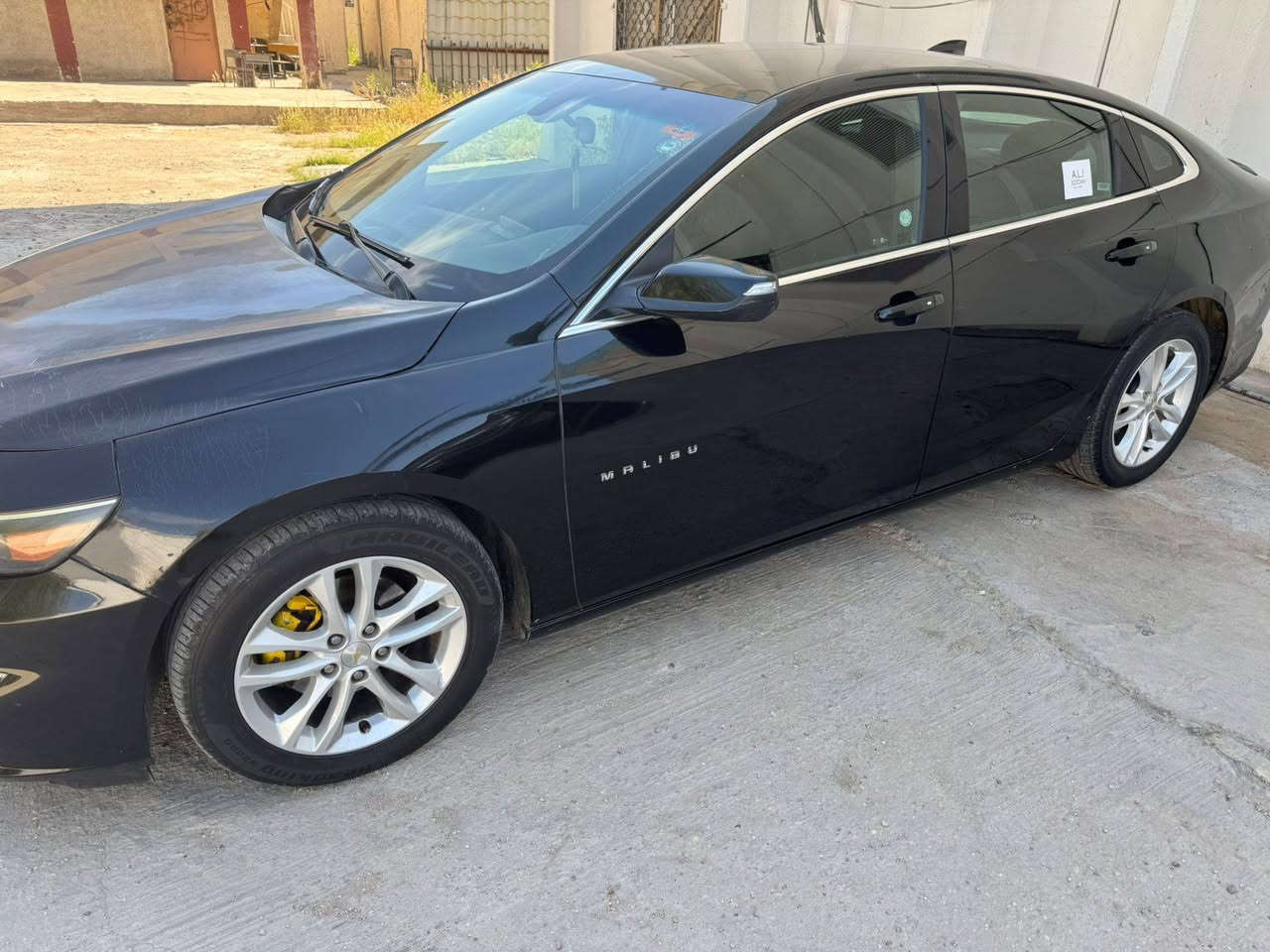 ماليبو موديل ١٧ نضيفه محرك تيربو ١٥٠٠ كير تبريد مكفول لاضربه ولاصبغ السعر ٩٥ بي مجال قليل *********** حادث امريكا بالمنشور

