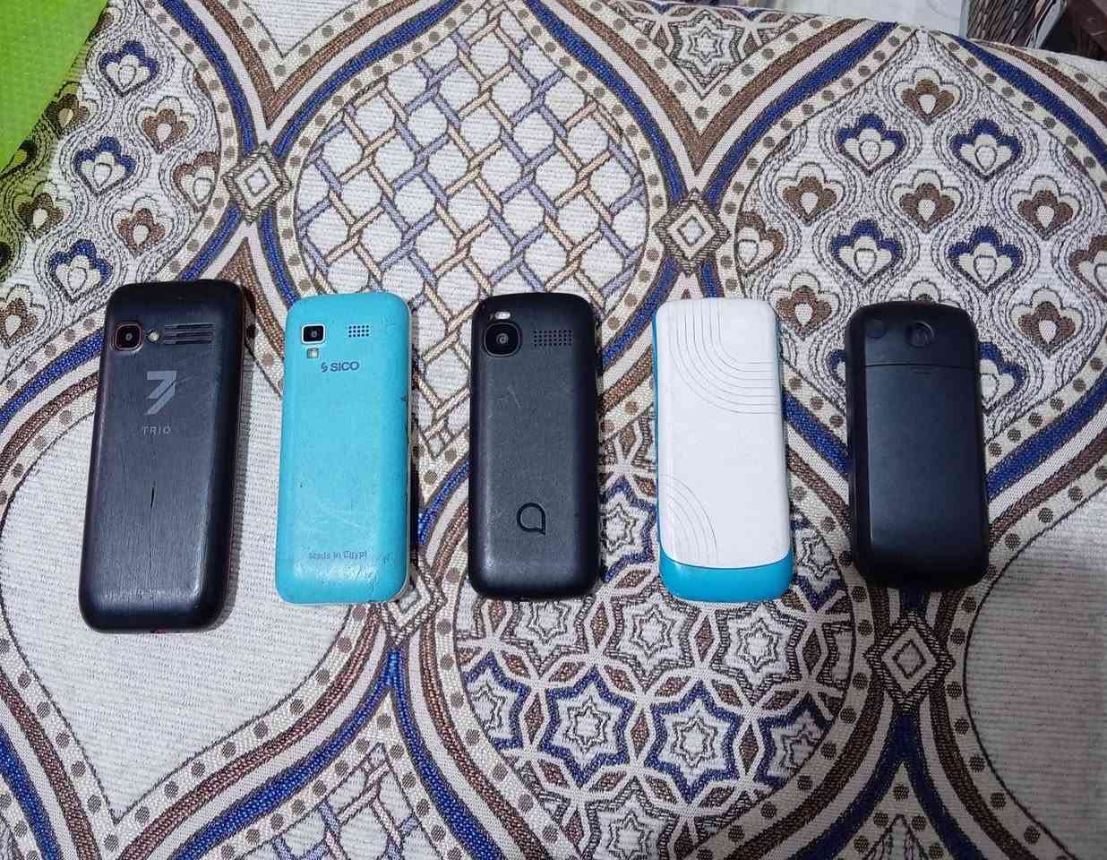 5 أجهزة كلة شغال 40 ألف مع التوصيل
بس 3 منهن بدون بطارية
***********
